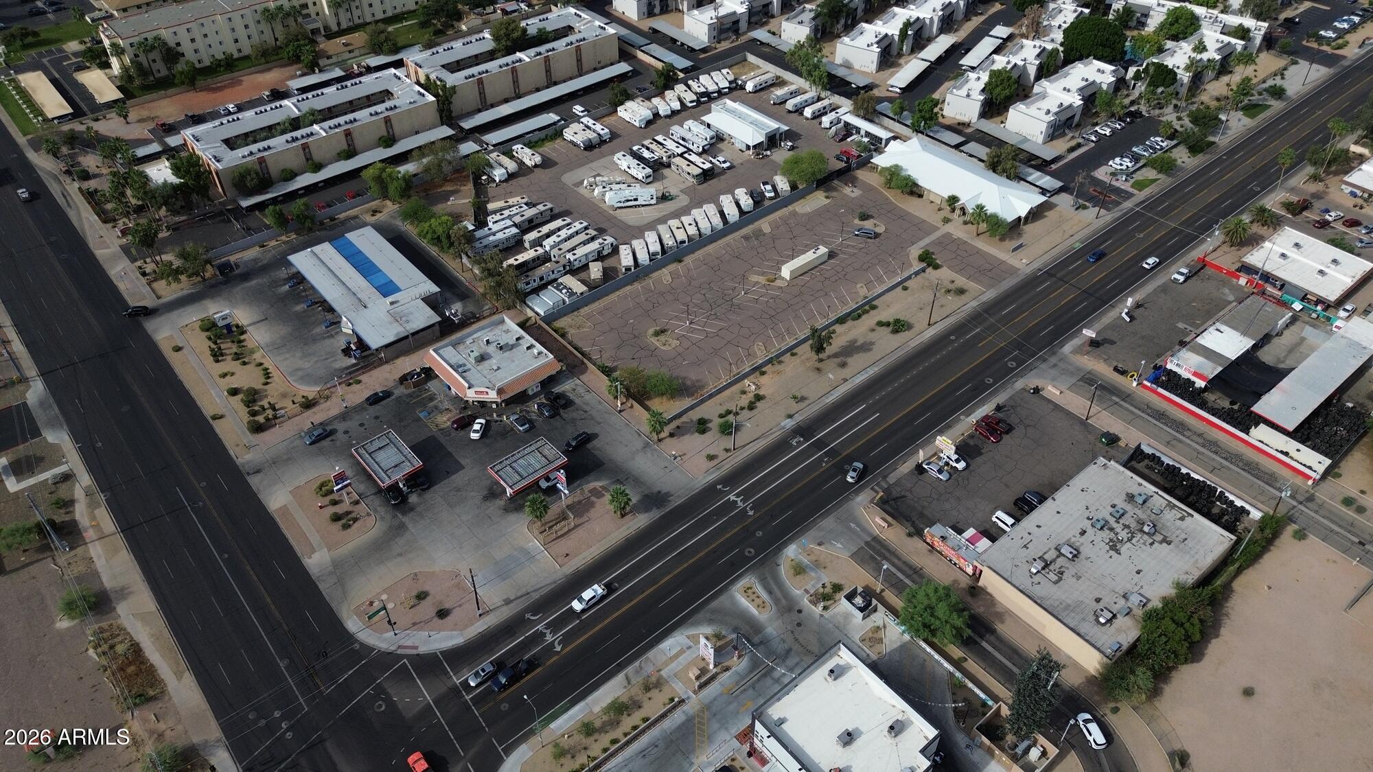 COM NE COR SEC 24 TH W 632.80F TH S 1D 6M W 40F TO TPOB TH E 167.80F TH S 1D 6M W 25F TH E 229.99F T - Commercial Sale