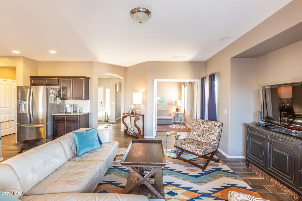 CHAPARRAL VILLAGE NORTH - Residential