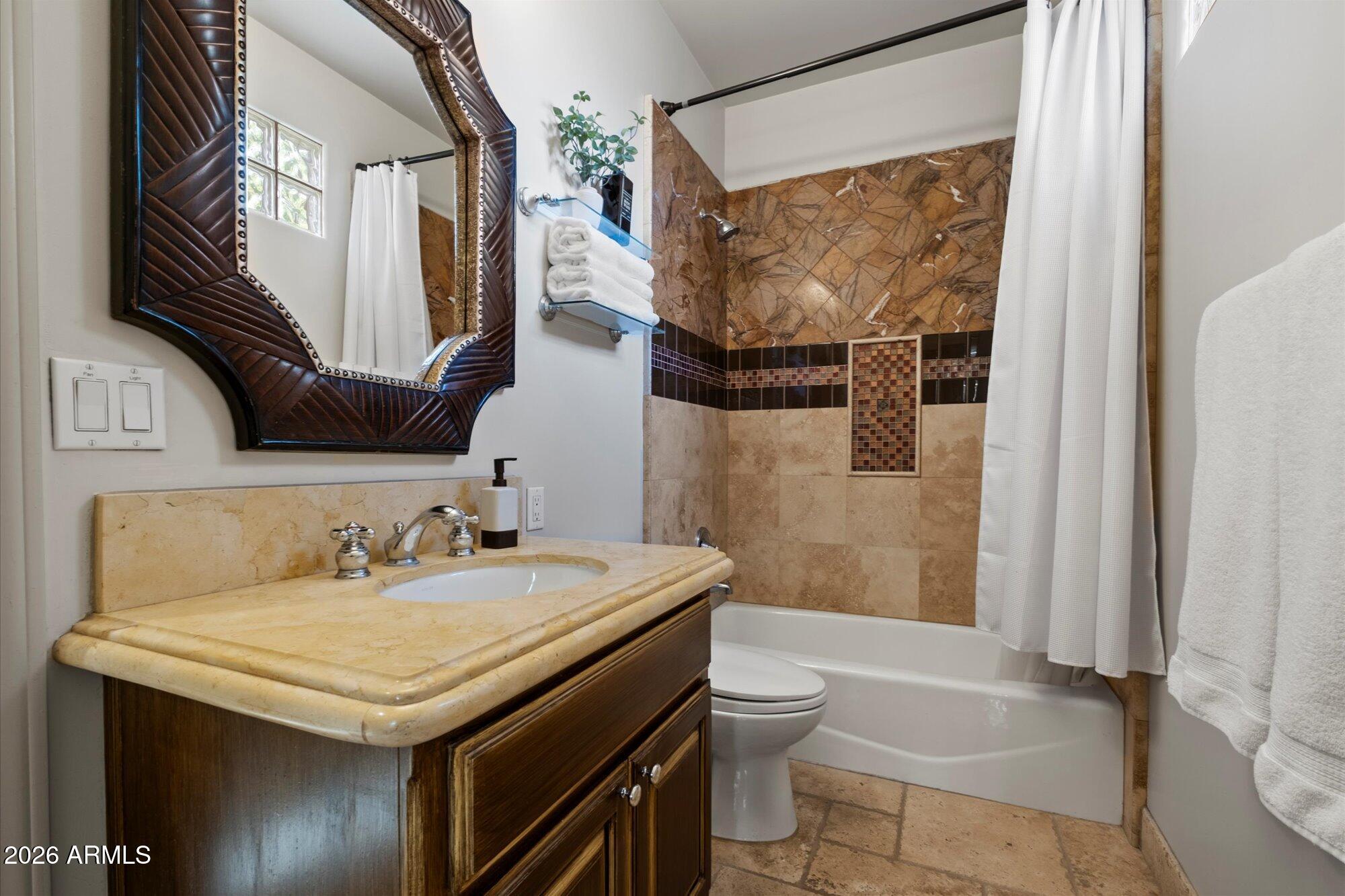 MOCKINGBIRD ESTATES - Residential