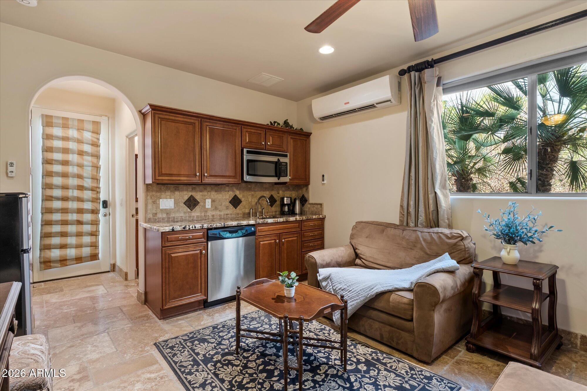 MOCKINGBIRD ESTATES - Residential