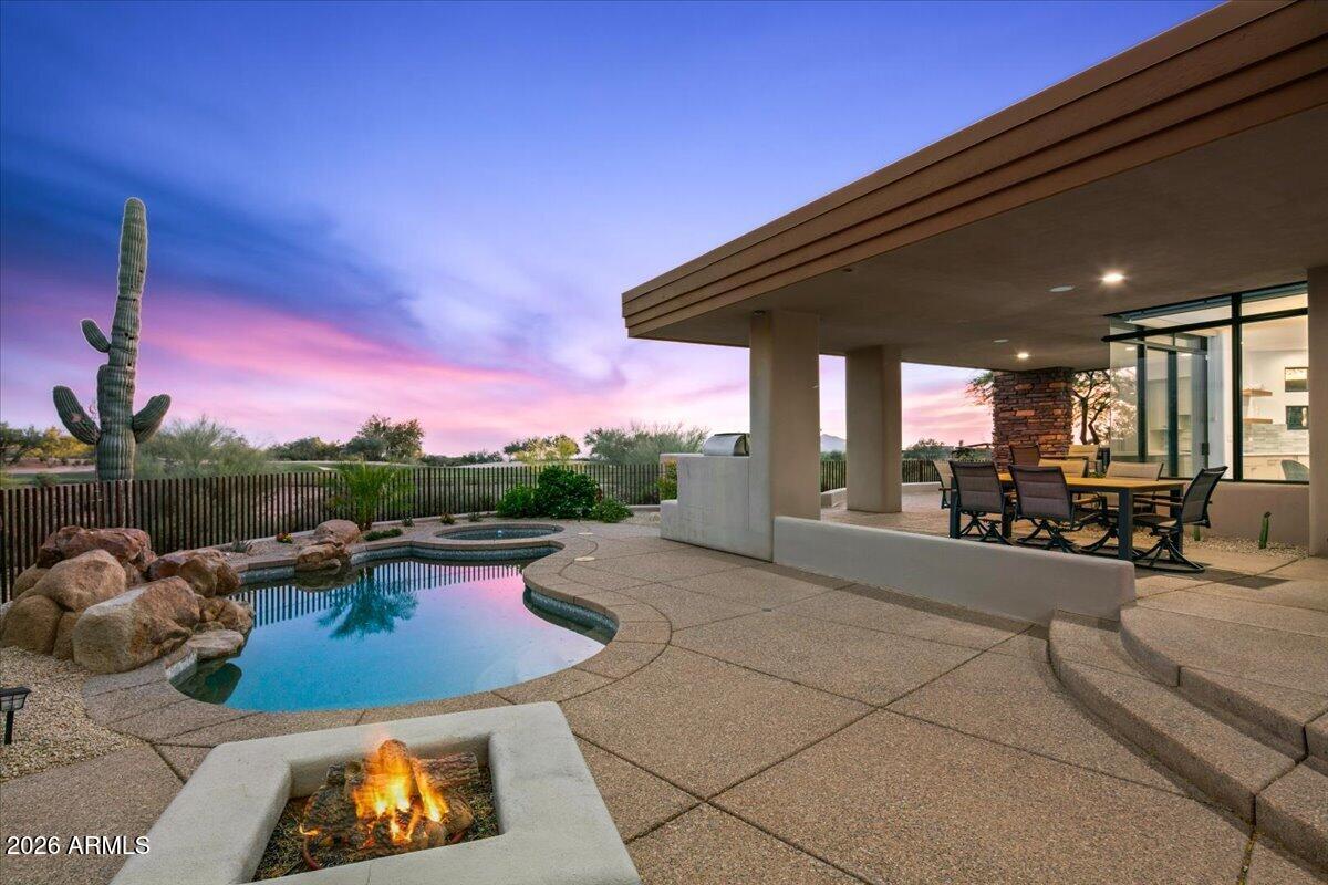 DESERT MOUNTAIN PHASE 2 UNIT TWENTY-FIVE - Residential