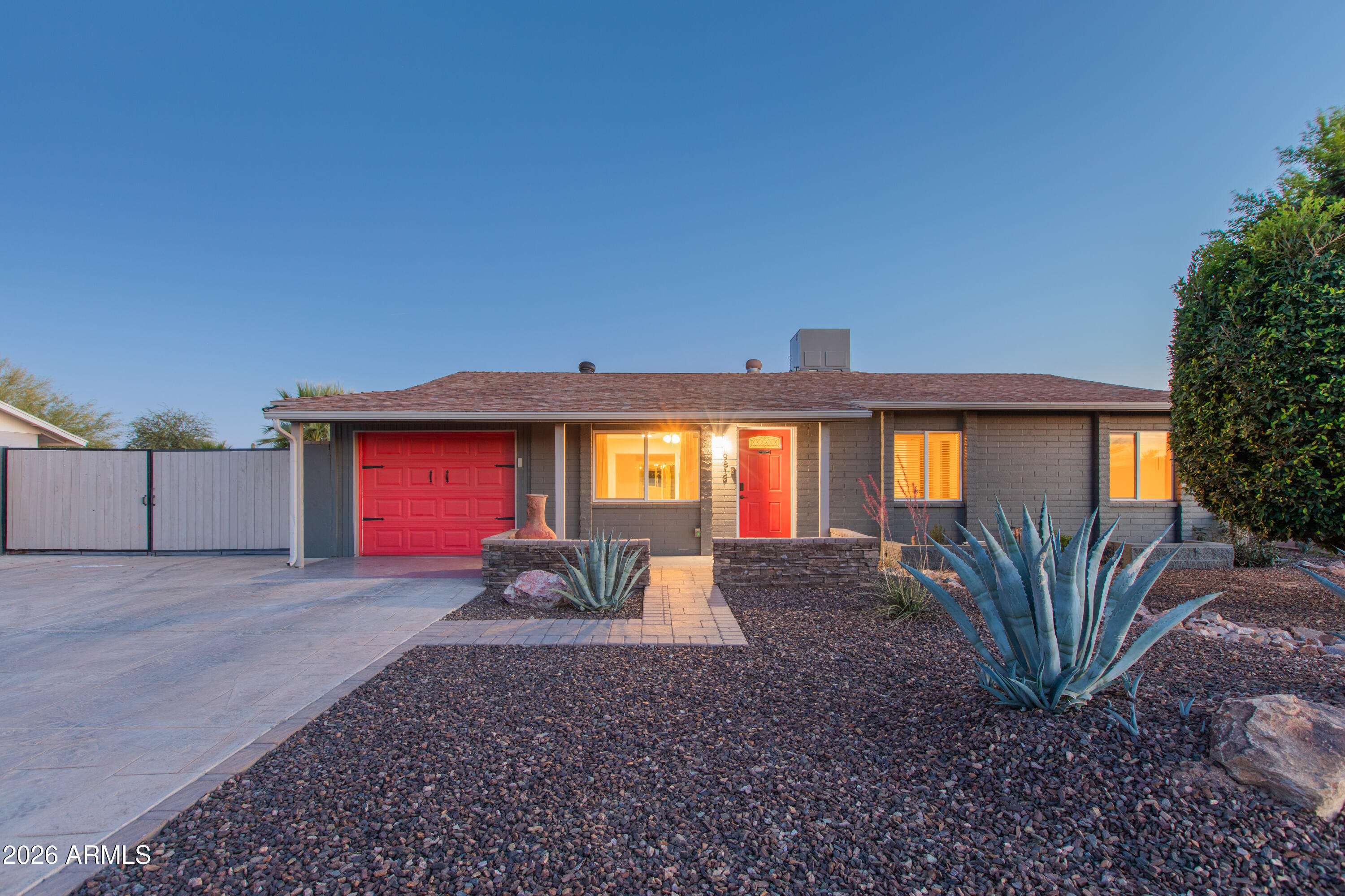 DESERT AIR GRANDE - Residential