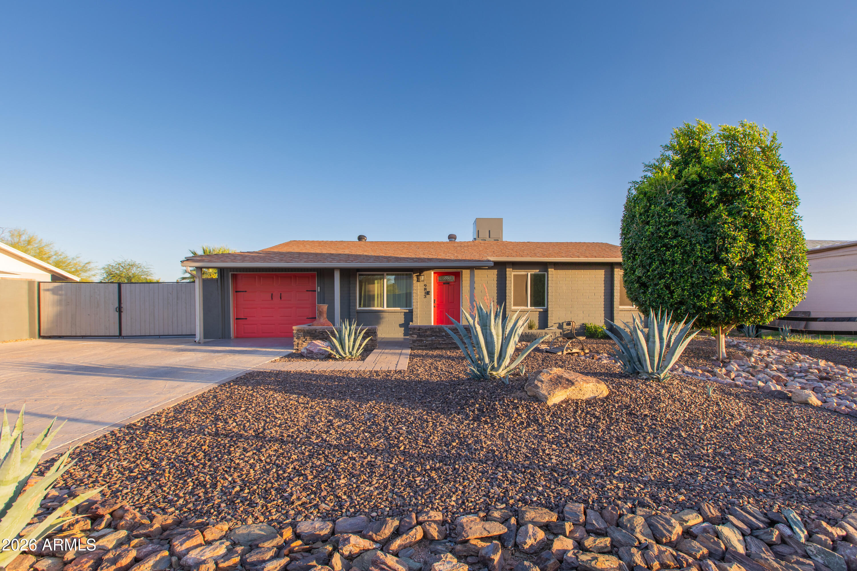 DESERT AIR GRANDE - Residential