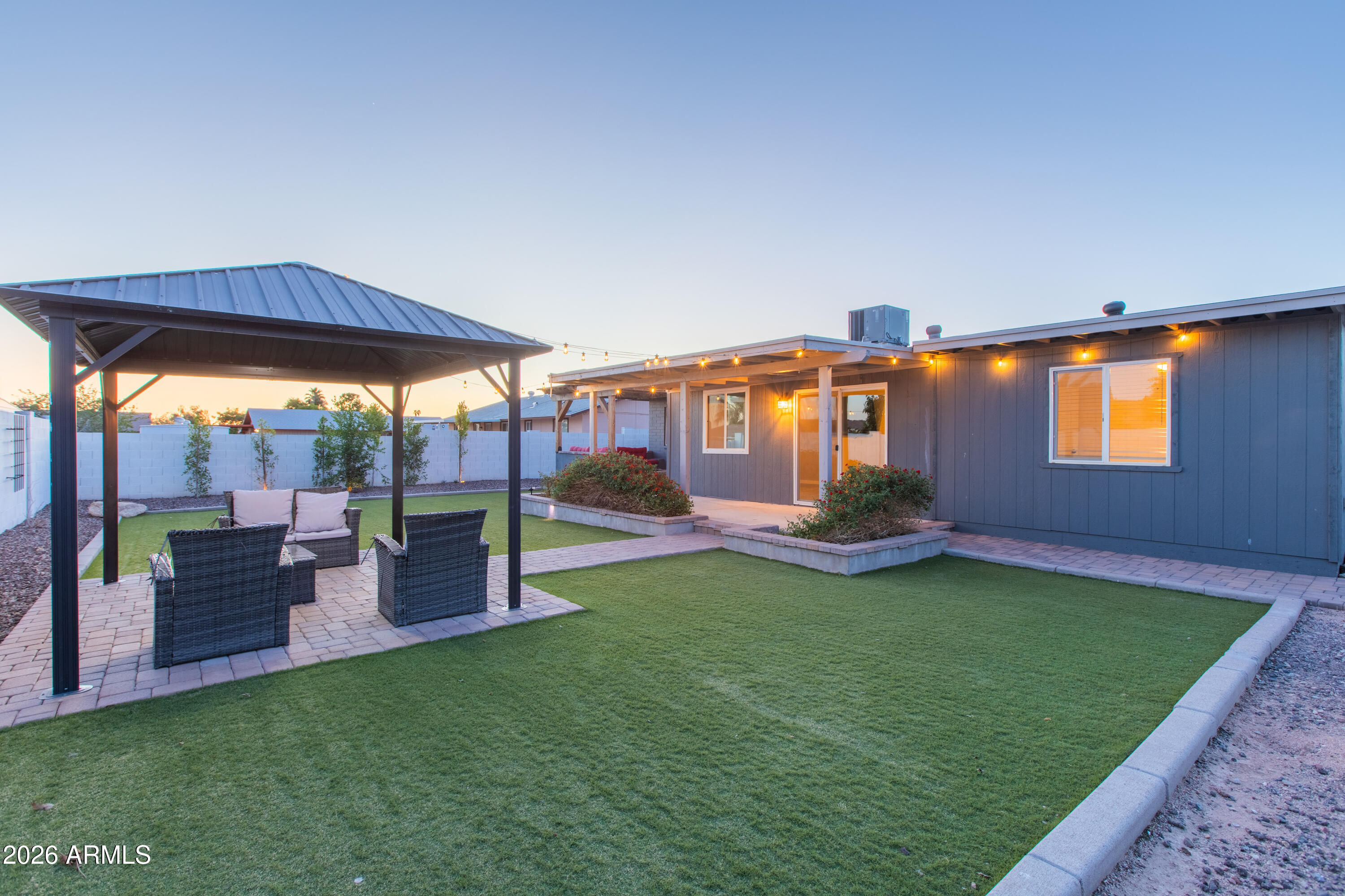 DESERT AIR GRANDE - Residential