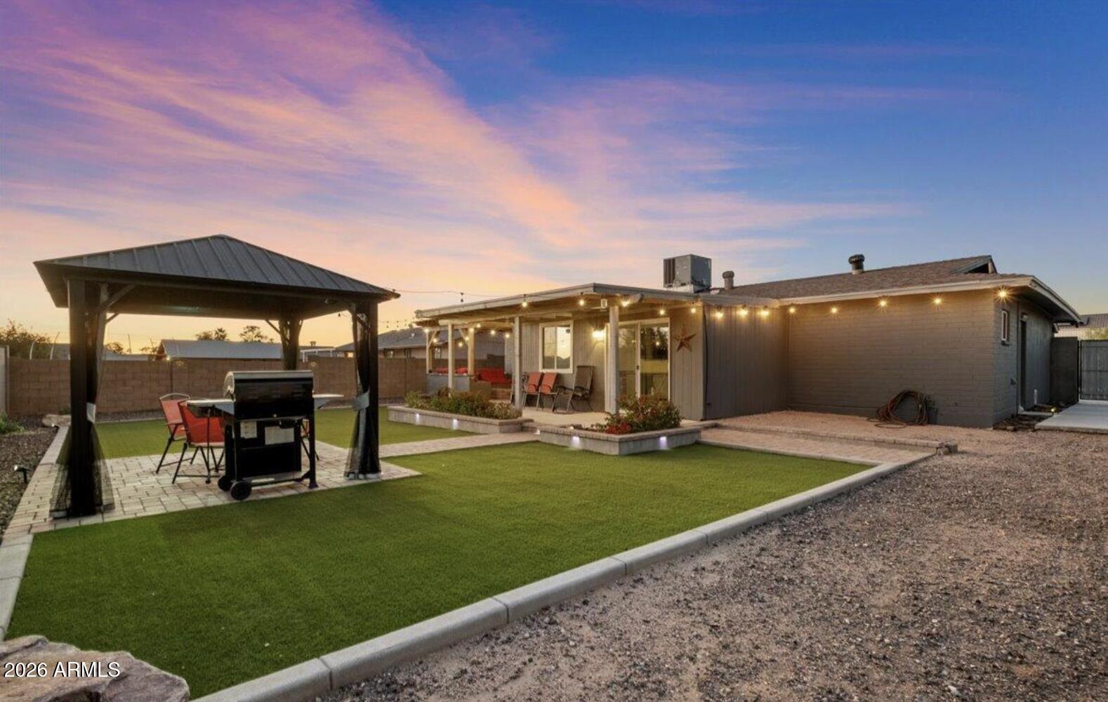 DESERT AIR GRANDE - Residential