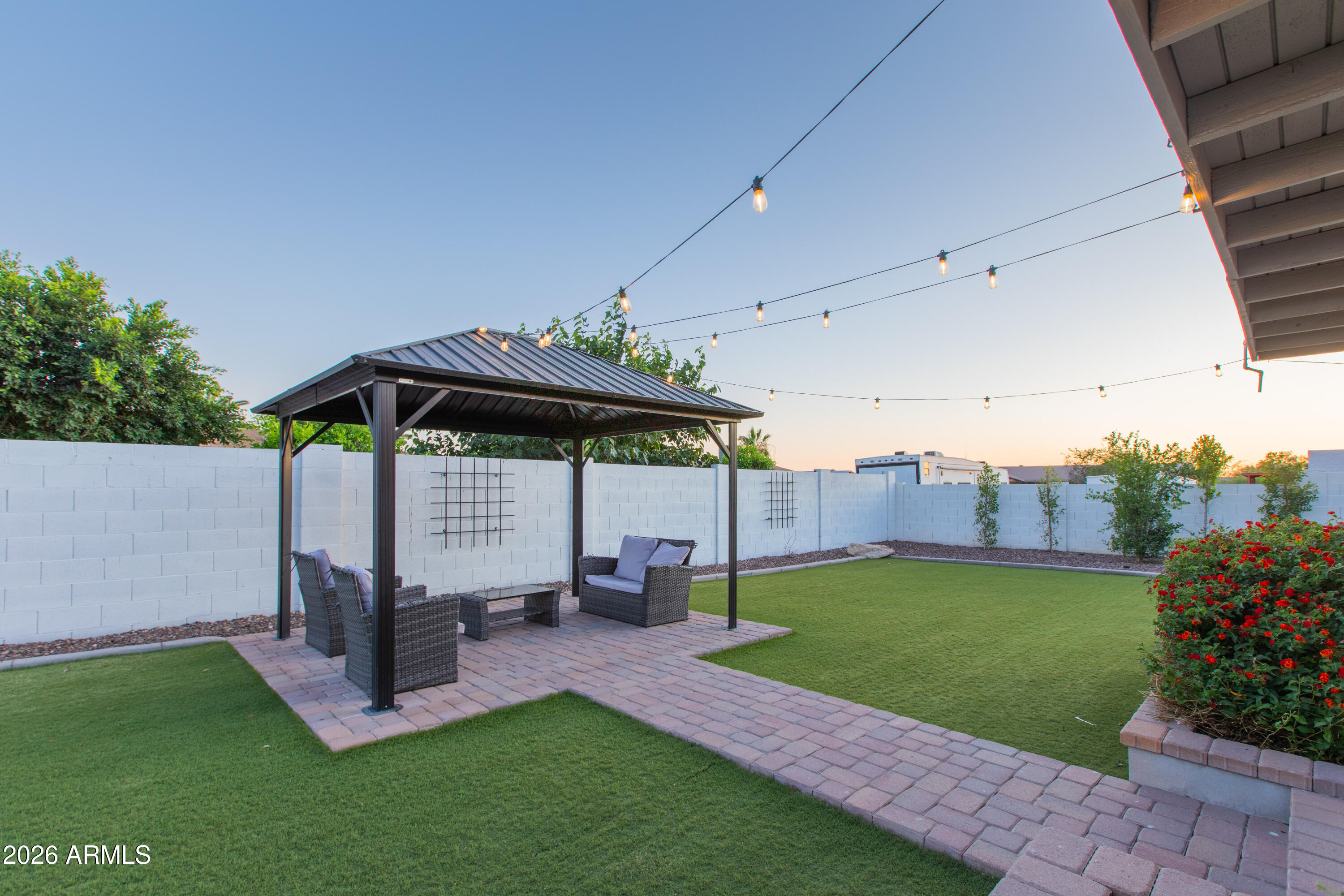 DESERT AIR GRANDE - Residential