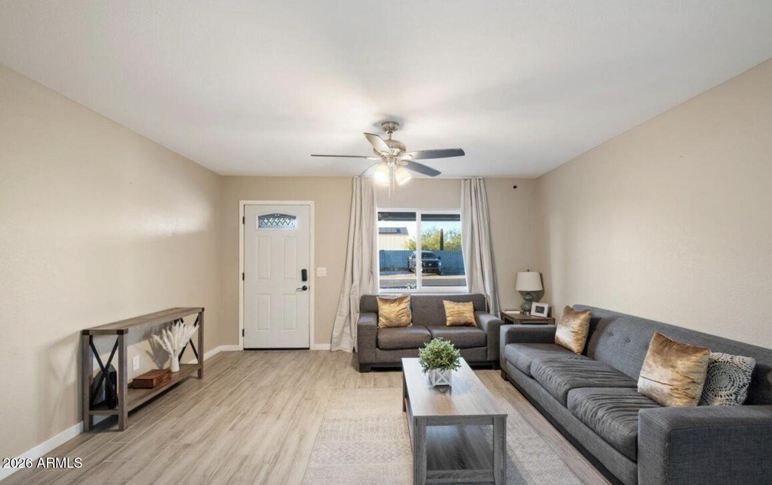 DESERT AIR GRANDE - Residential