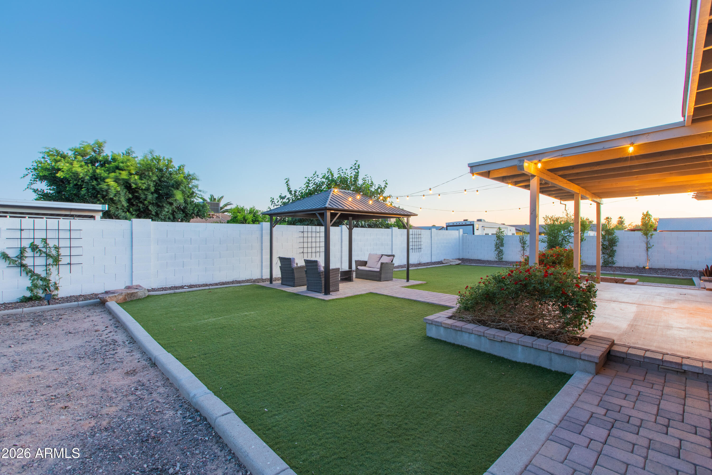 DESERT AIR GRANDE - Residential