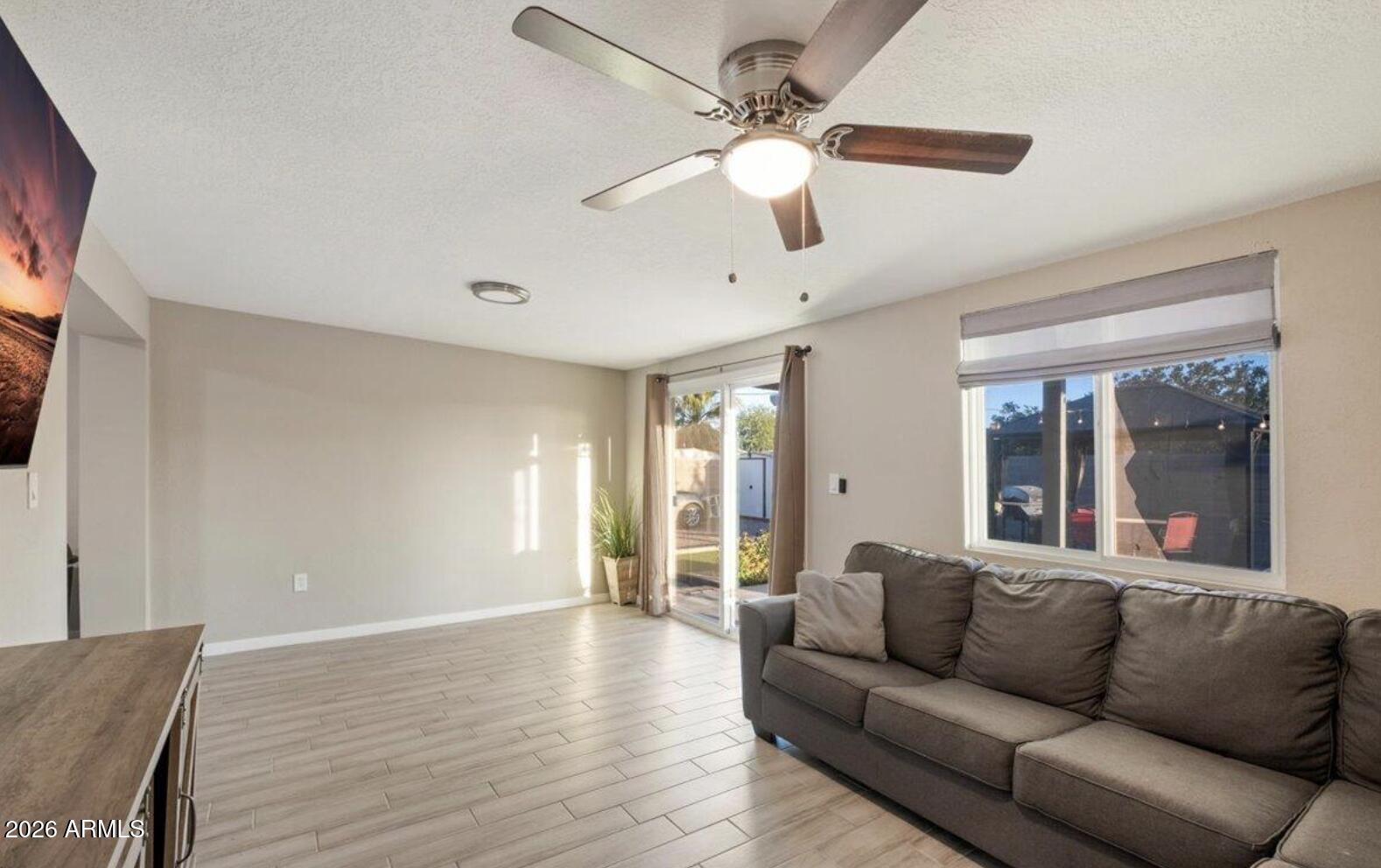 DESERT AIR GRANDE - Residential