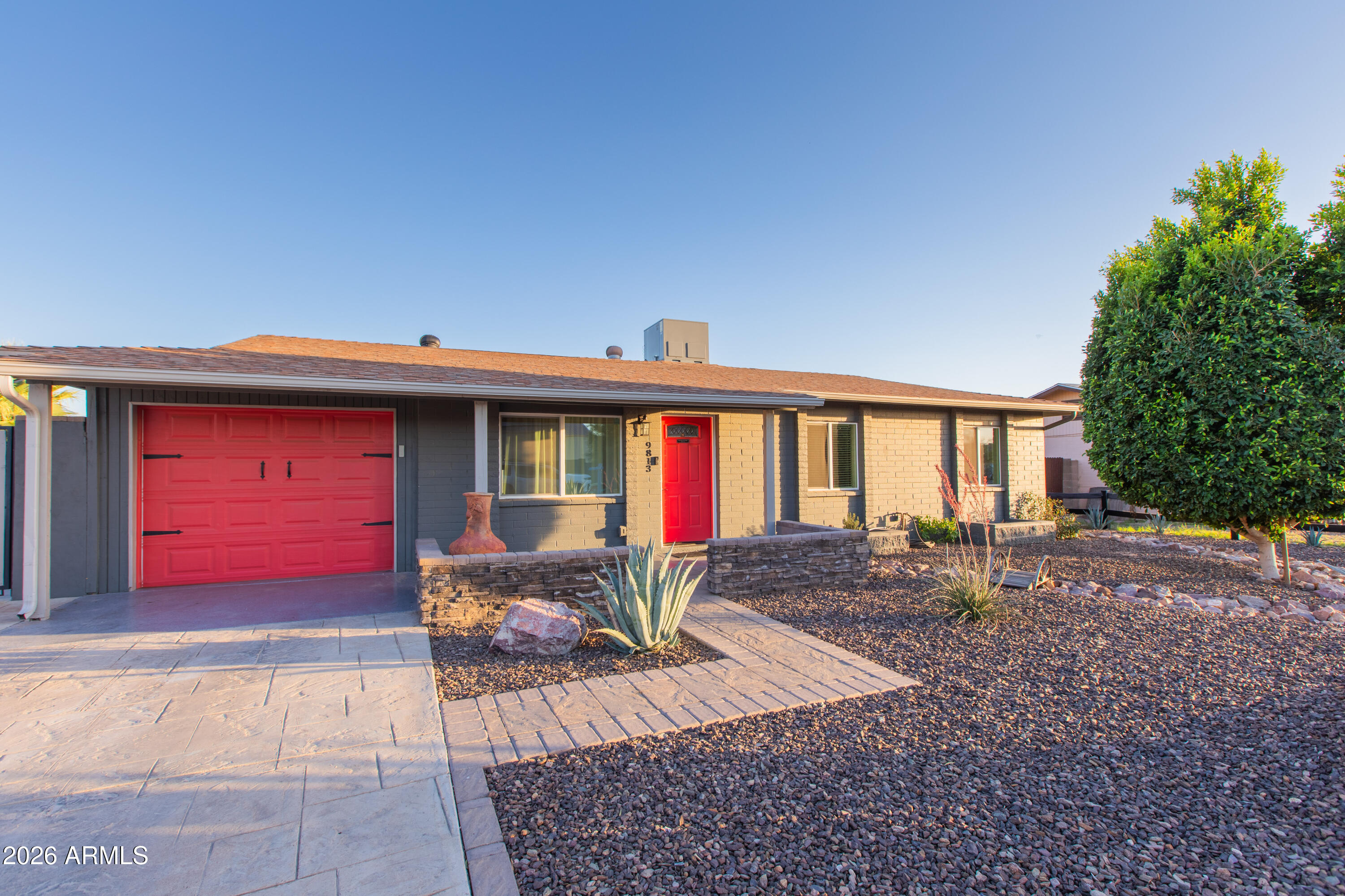 DESERT AIR GRANDE - Residential