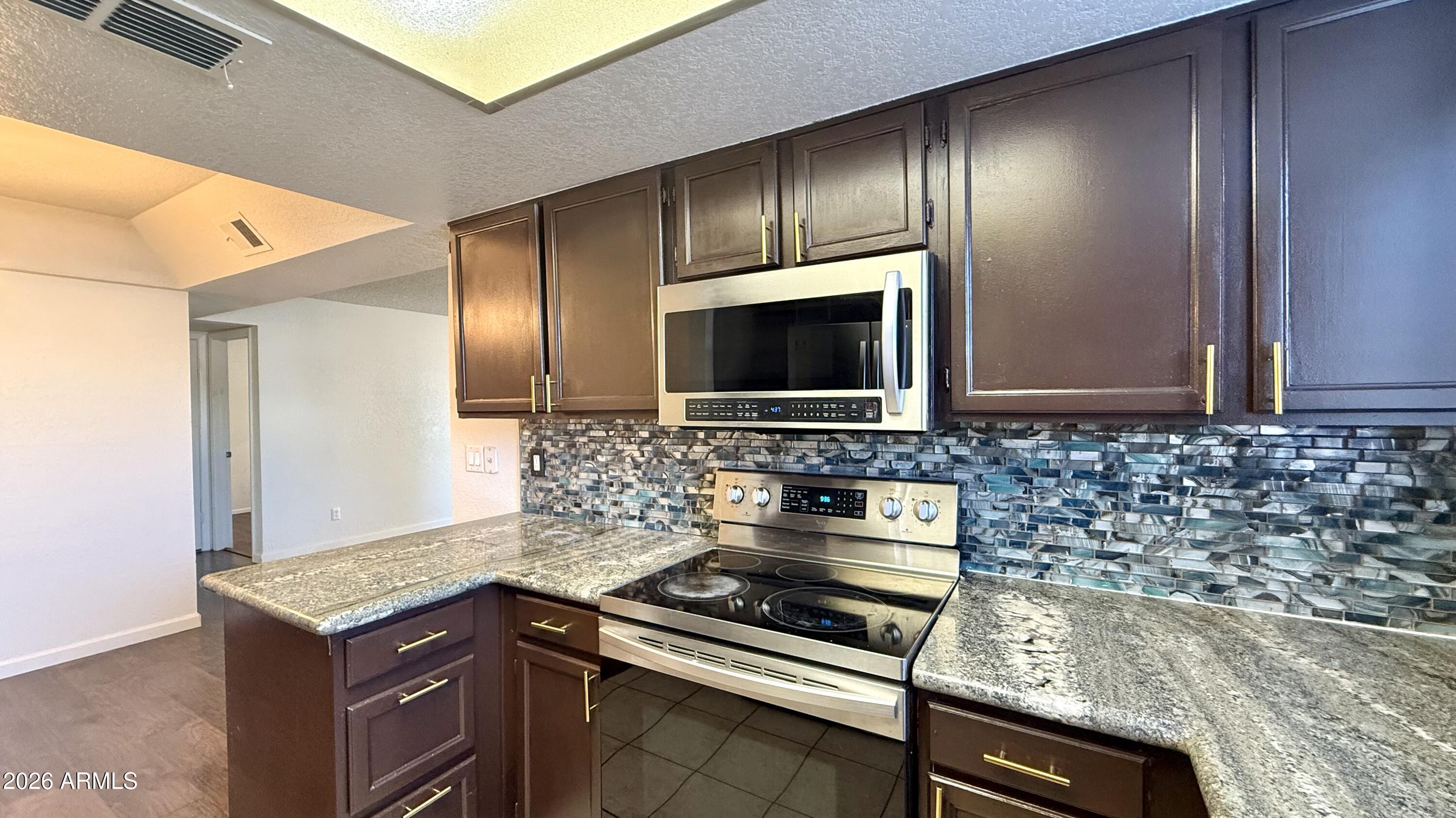 PAPAGO PARK - Residential
