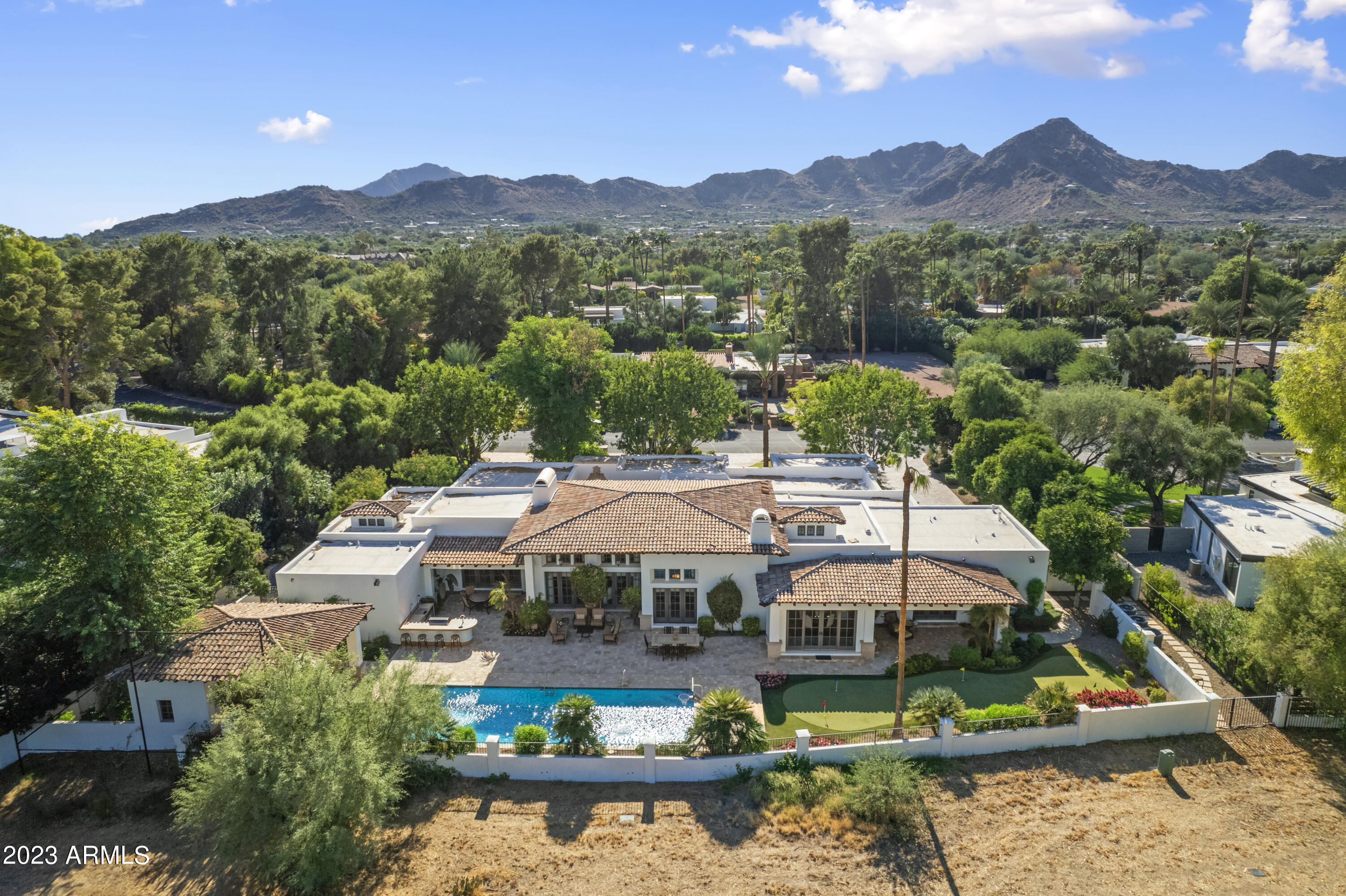 CAMELBACK COUNTRY CLUB ESTATES 2 AMENDED - Residential