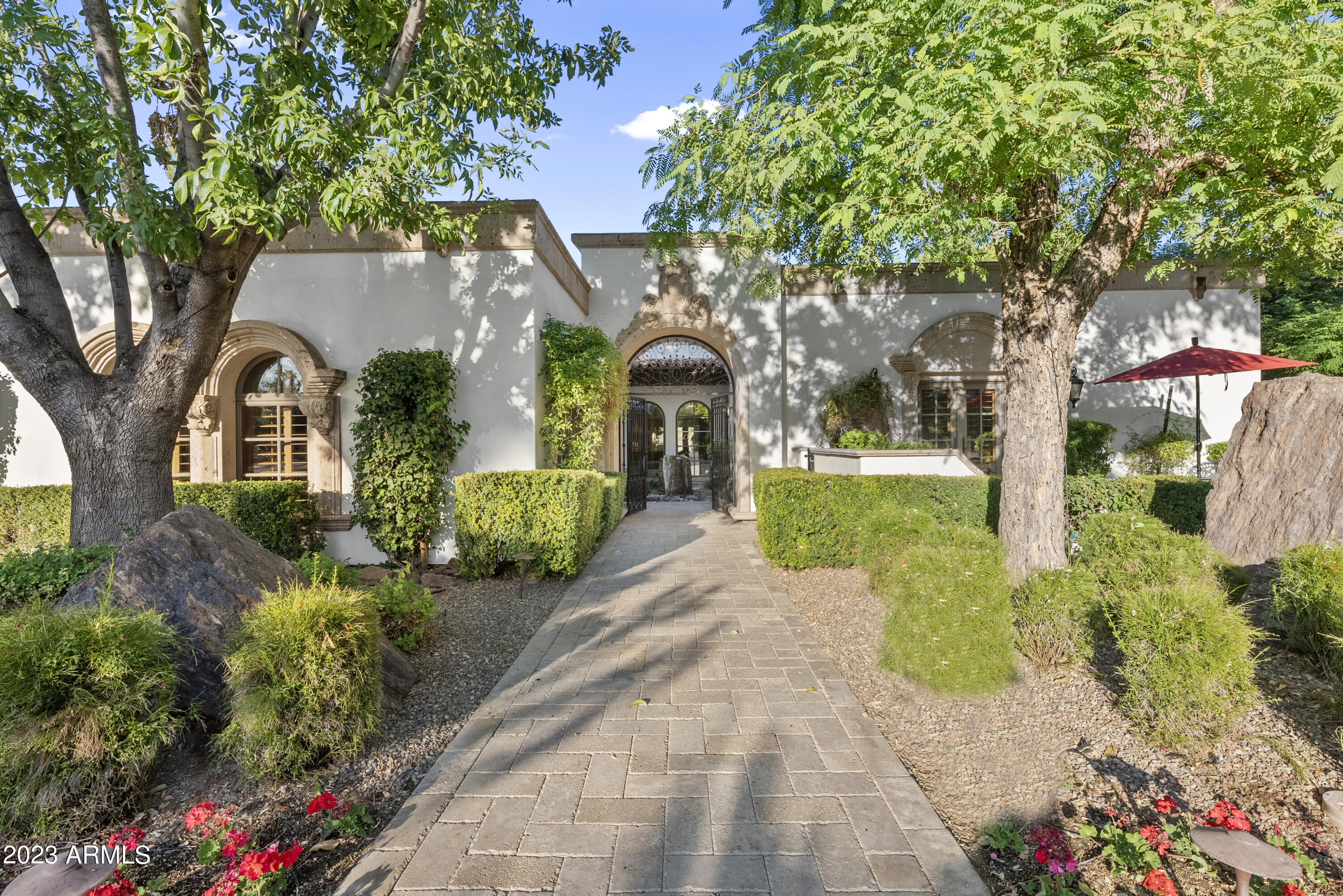 CAMELBACK COUNTRY CLUB ESTATES 2 AMENDED - Residential