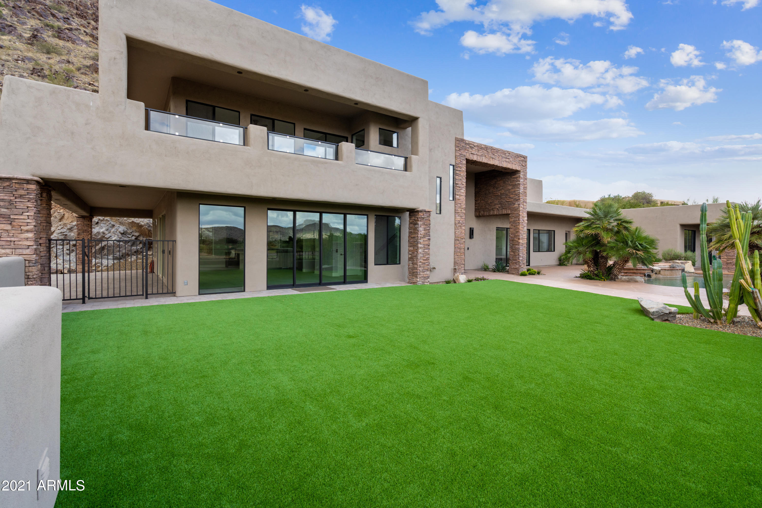 VISTA RICA - Residential