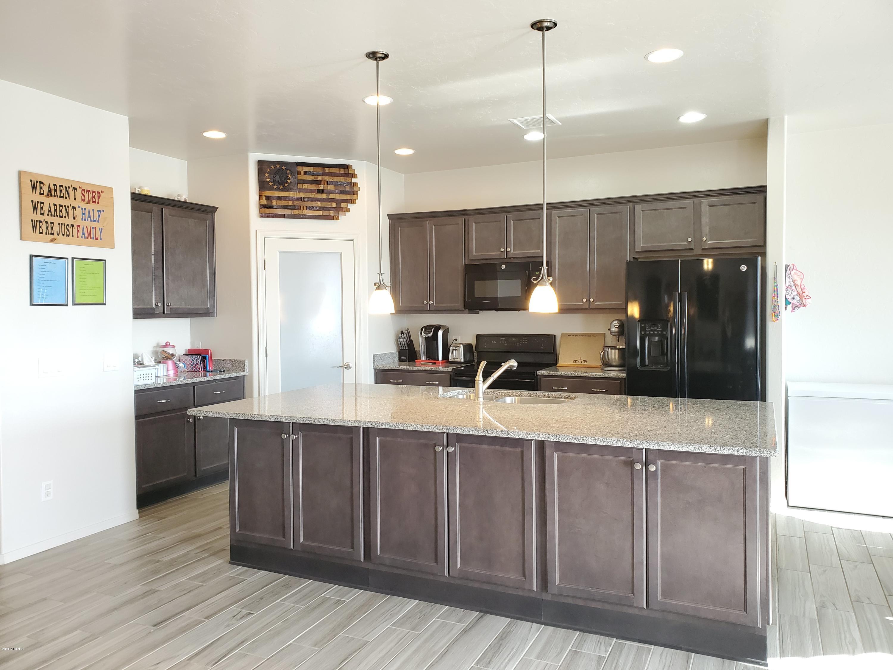 OAKMONT - Residential