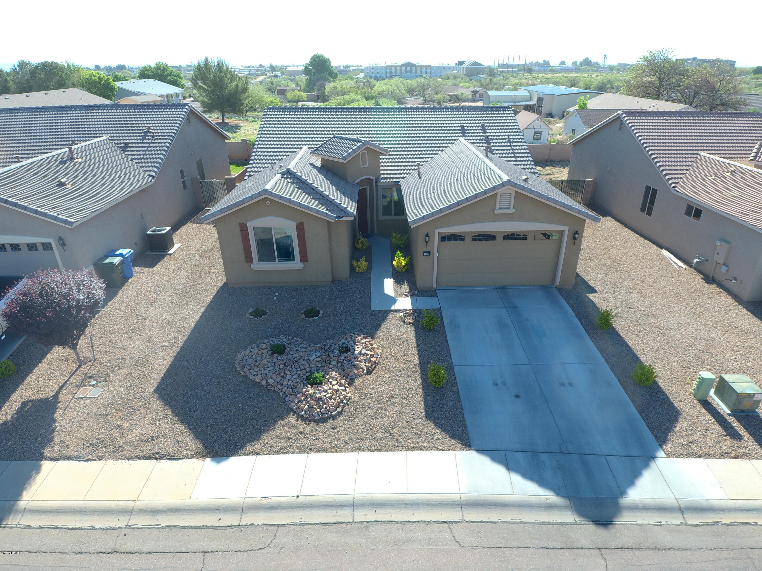 OAKMONT - Residential