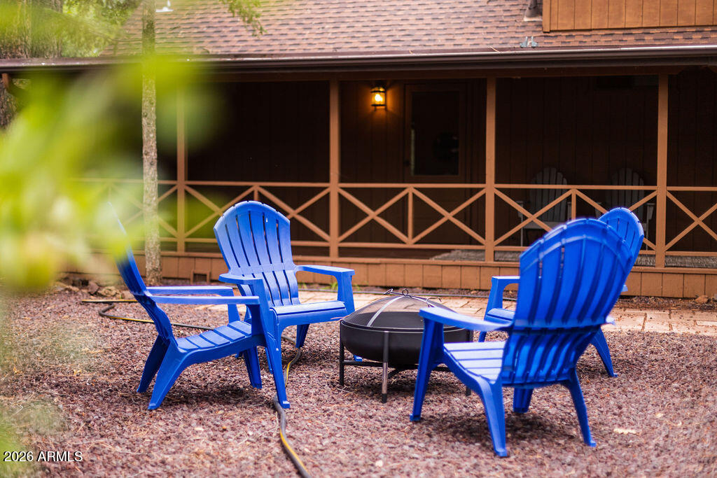 PINETOP LAKES MOUNTAIN HOMES UNIT 1 - Residential