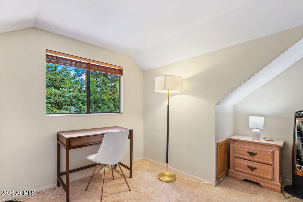 PINETOP LAKES MOUNTAIN HOMES UNIT 1 - Residential