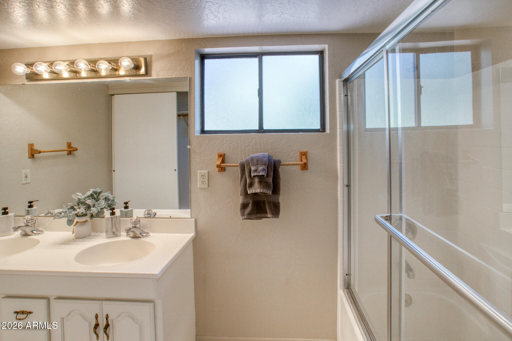 PINETOP LAKES MOUNTAIN HOMES UNIT 1 - Residential
