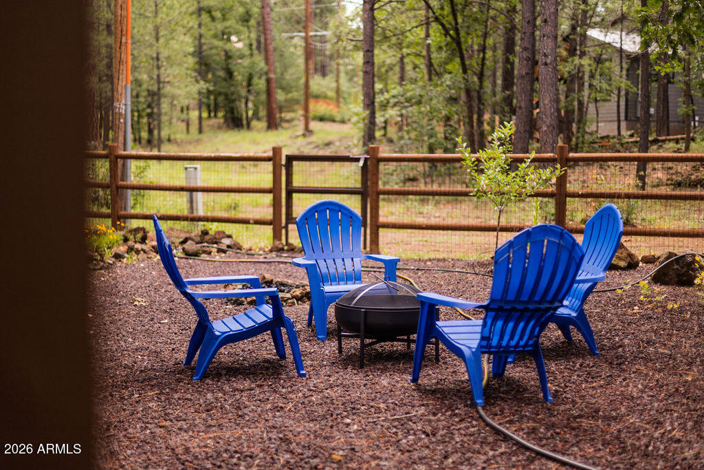 PINETOP LAKES MOUNTAIN HOMES UNIT 1 - Residential