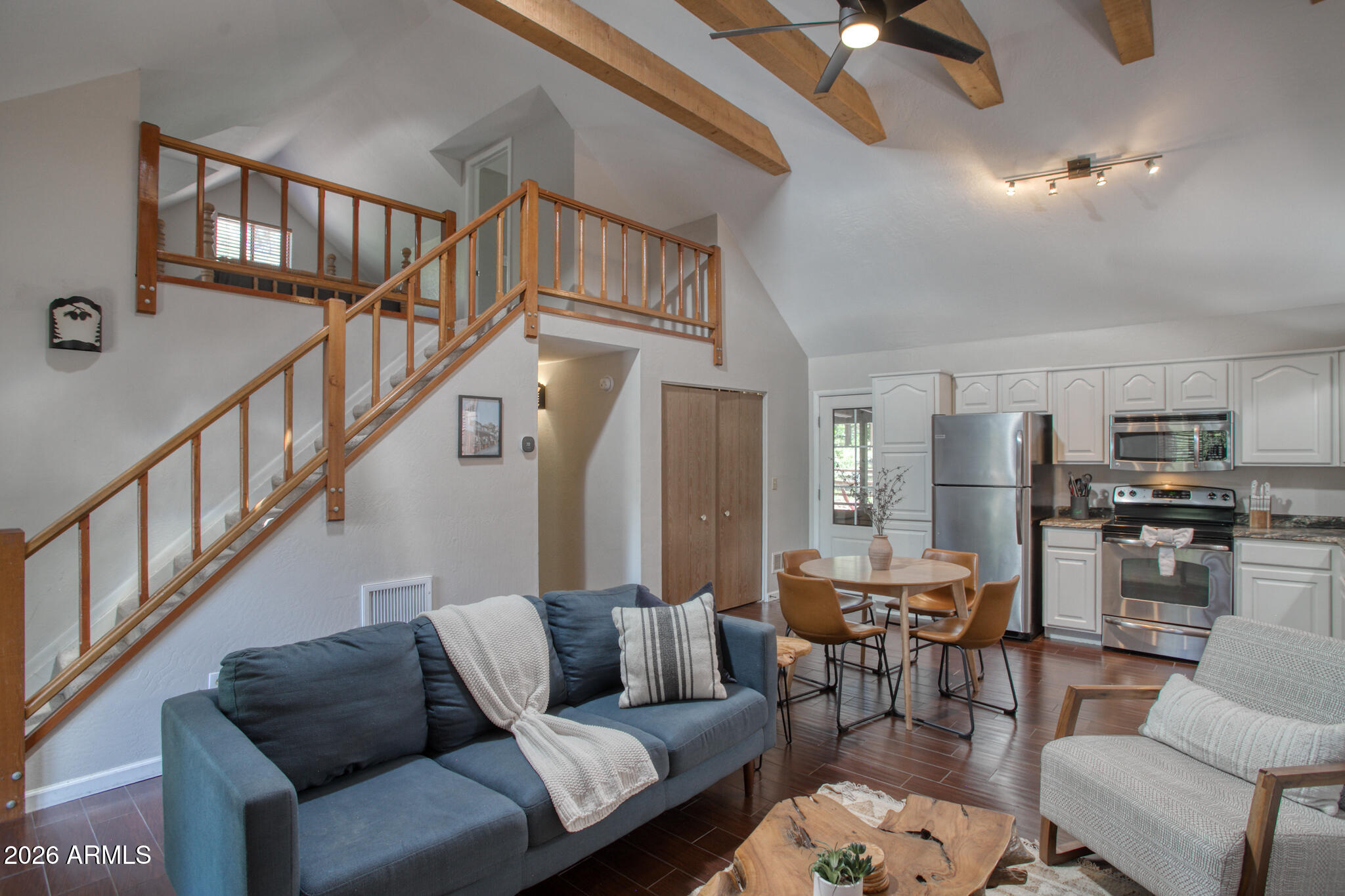 PINETOP LAKES MOUNTAIN HOMES UNIT 1 - Residential