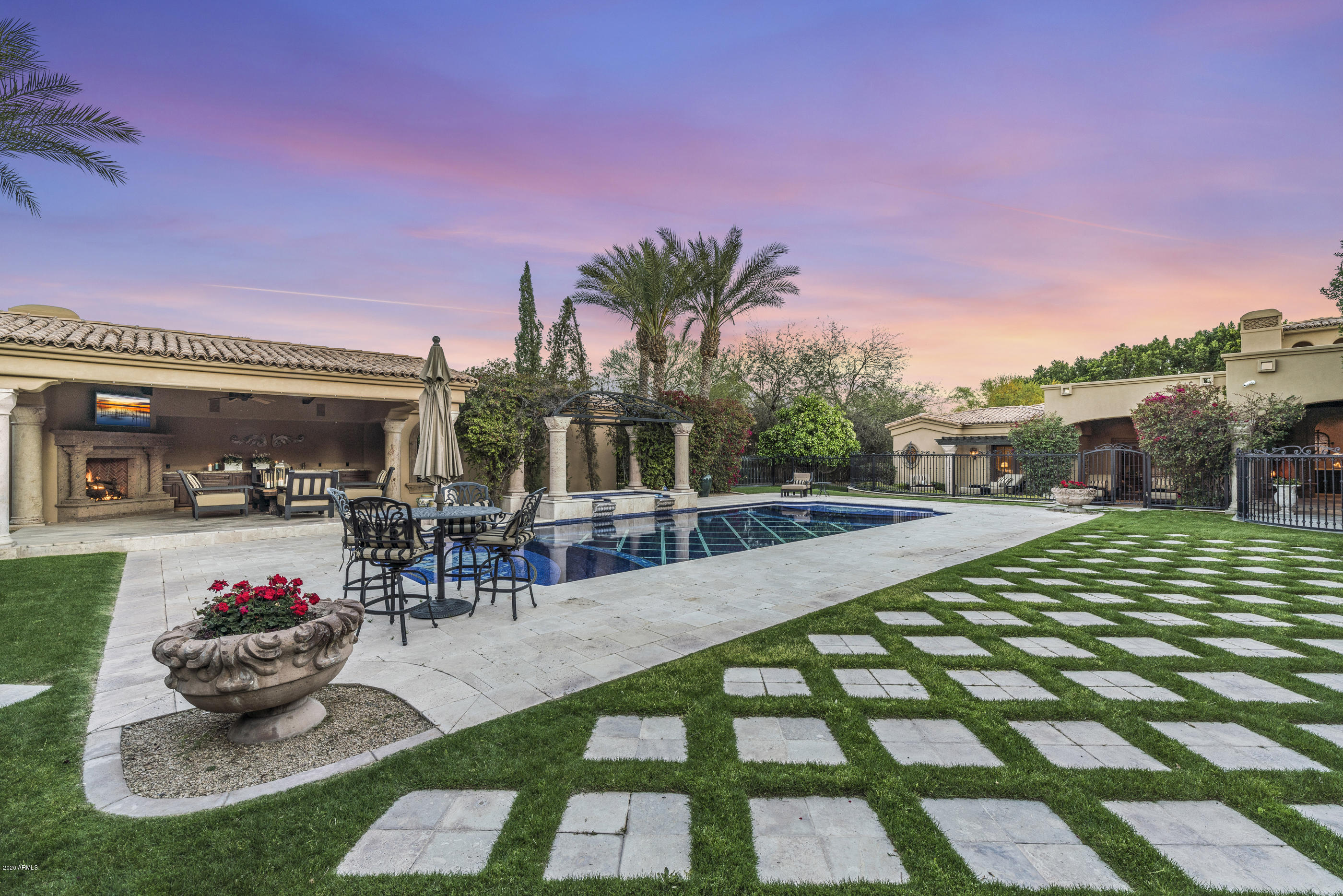 Camelback Lands - Residential