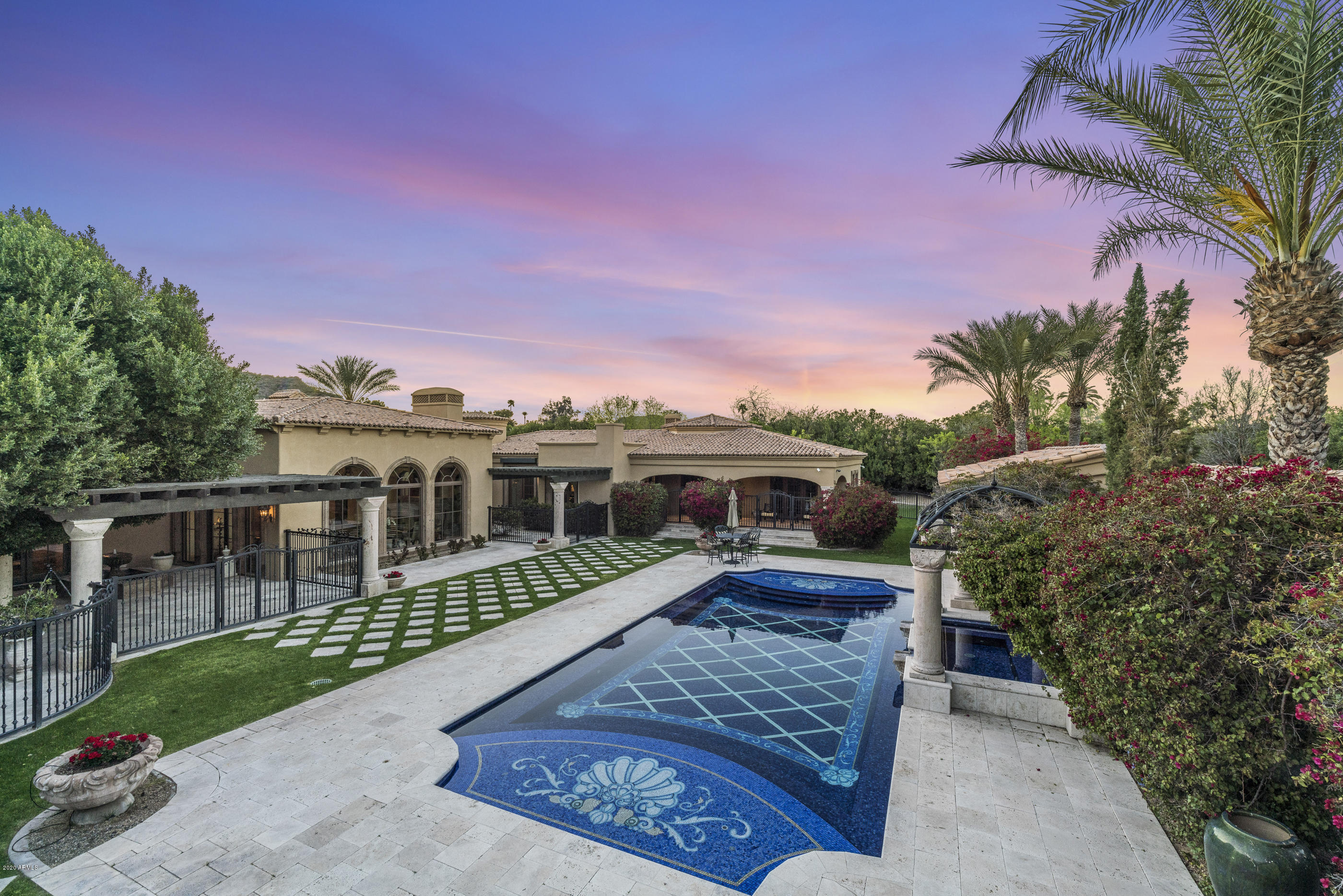 Camelback Lands - Residential