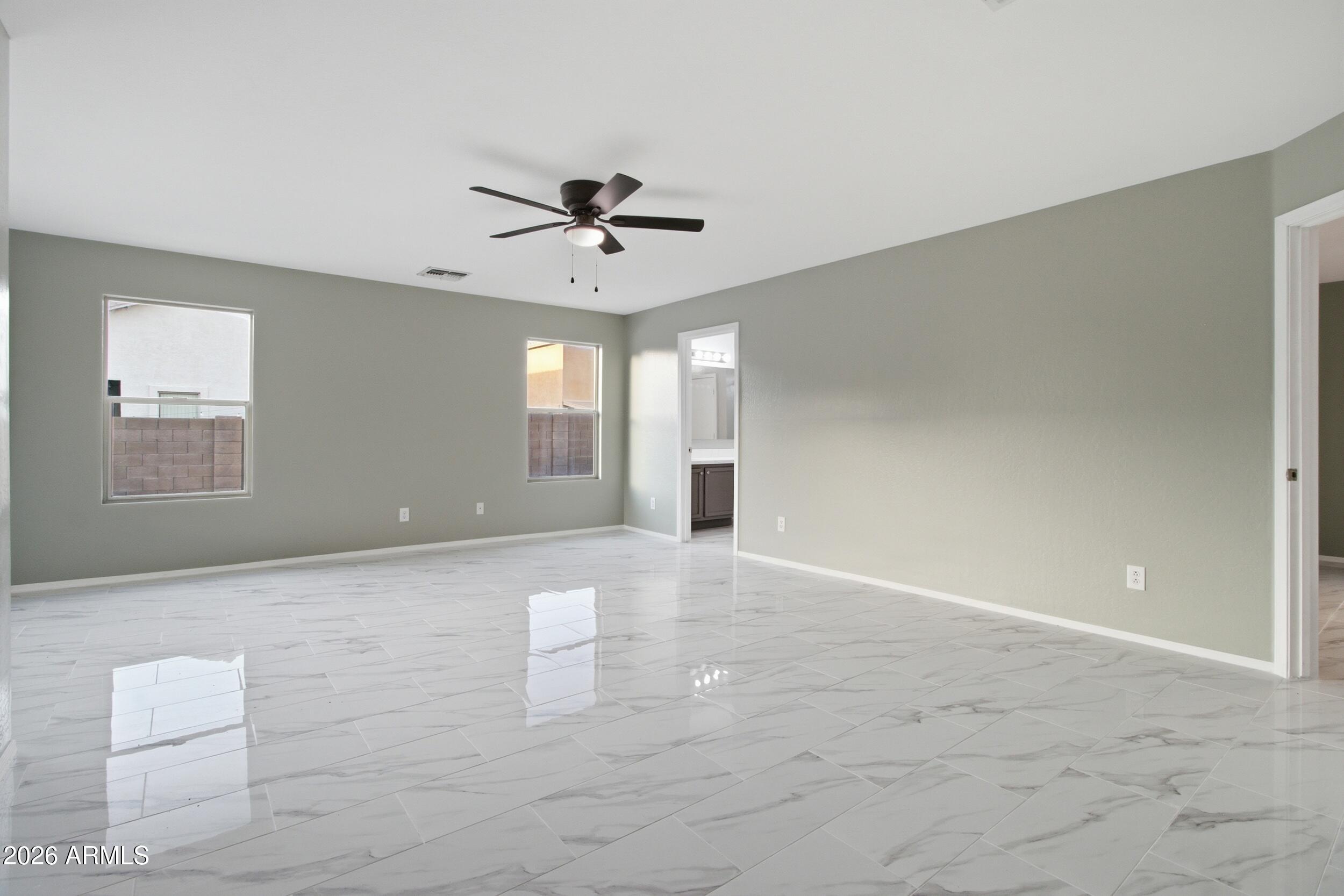 LAVEEN VILLAGE AMD - Residential
