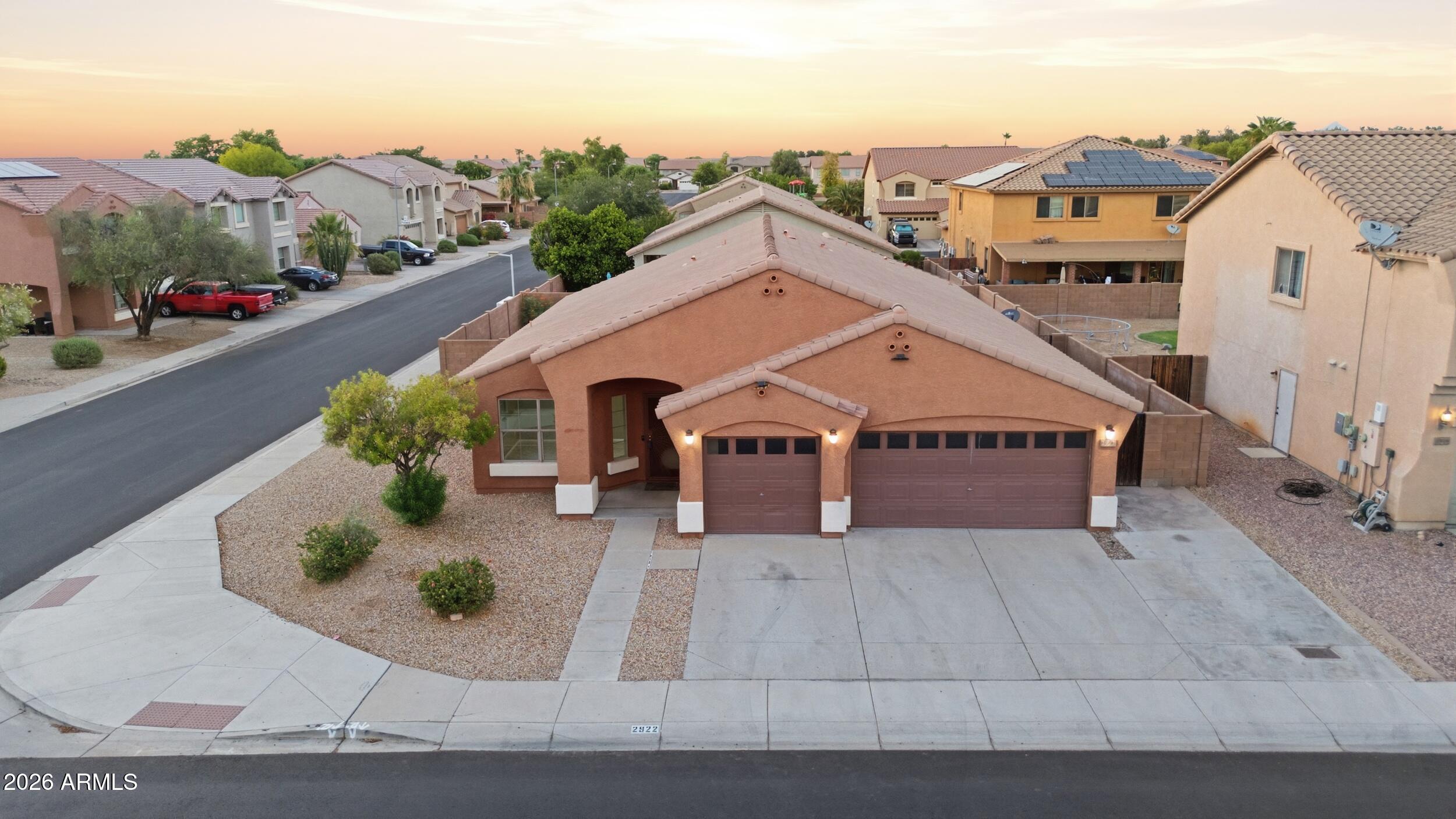 LAVEEN VILLAGE AMD - Residential