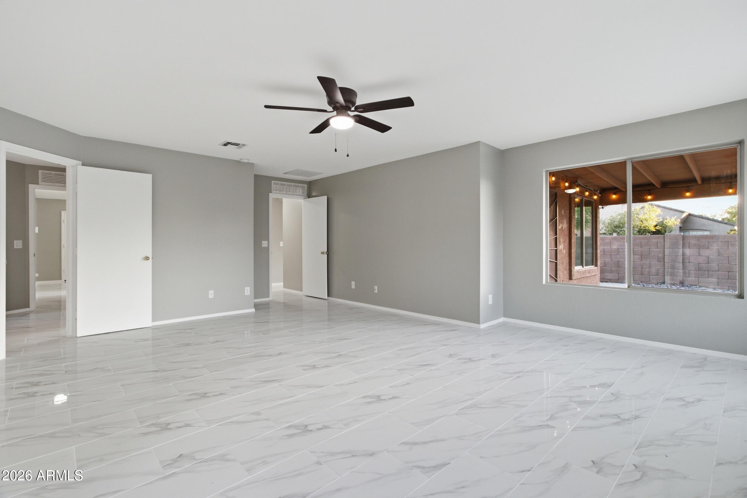 LAVEEN VILLAGE AMD - Residential