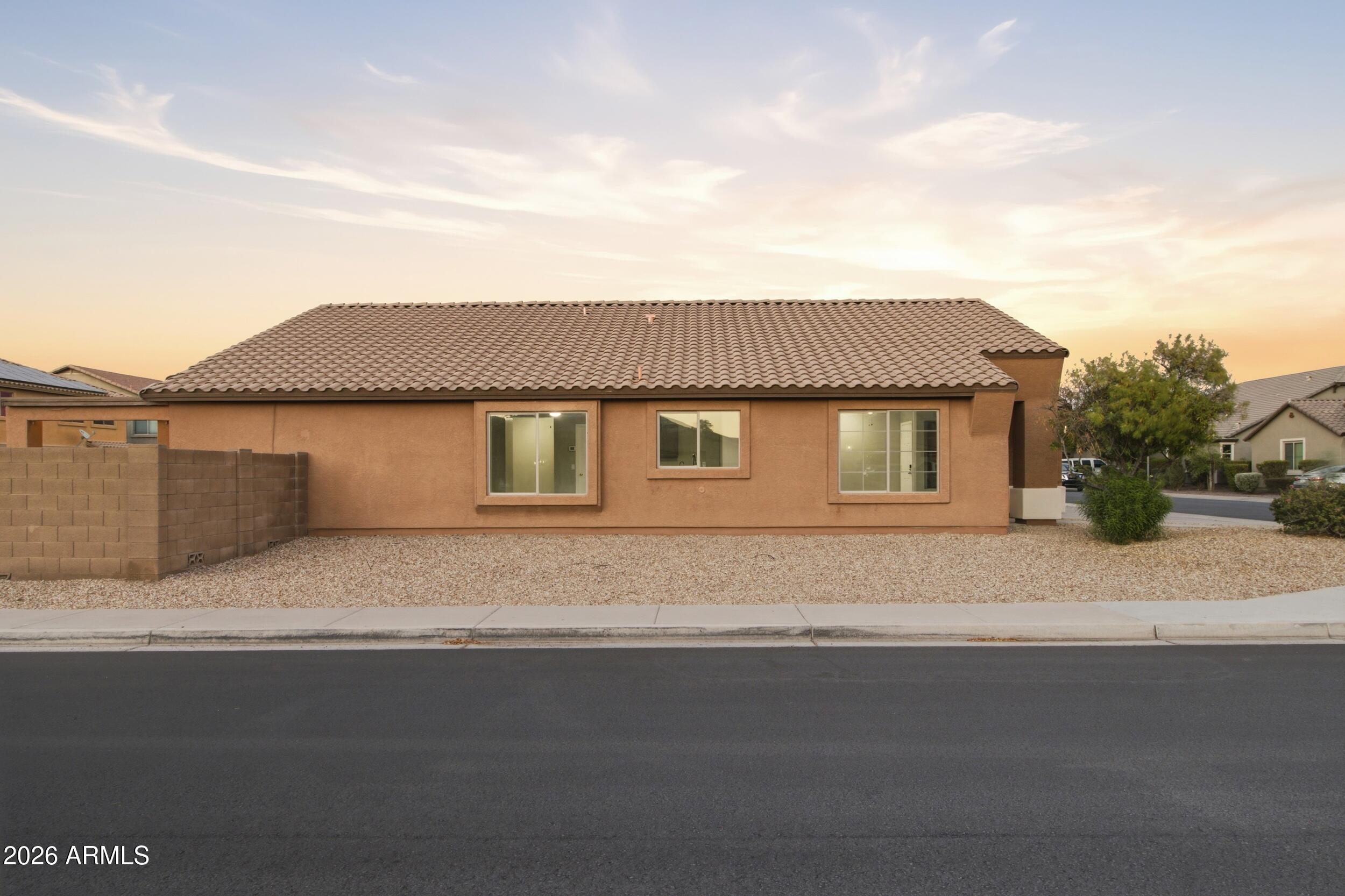 LAVEEN VILLAGE AMD - Residential