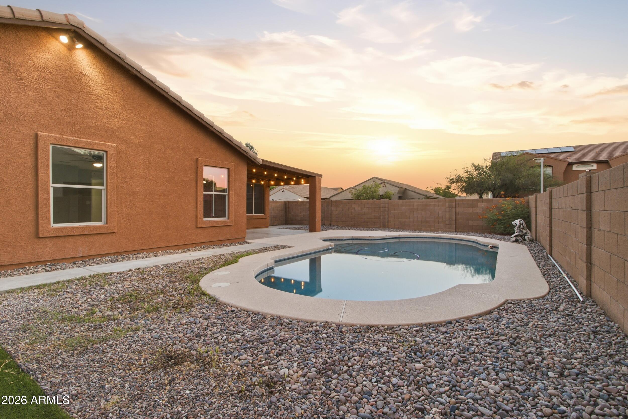 LAVEEN VILLAGE AMD - Residential