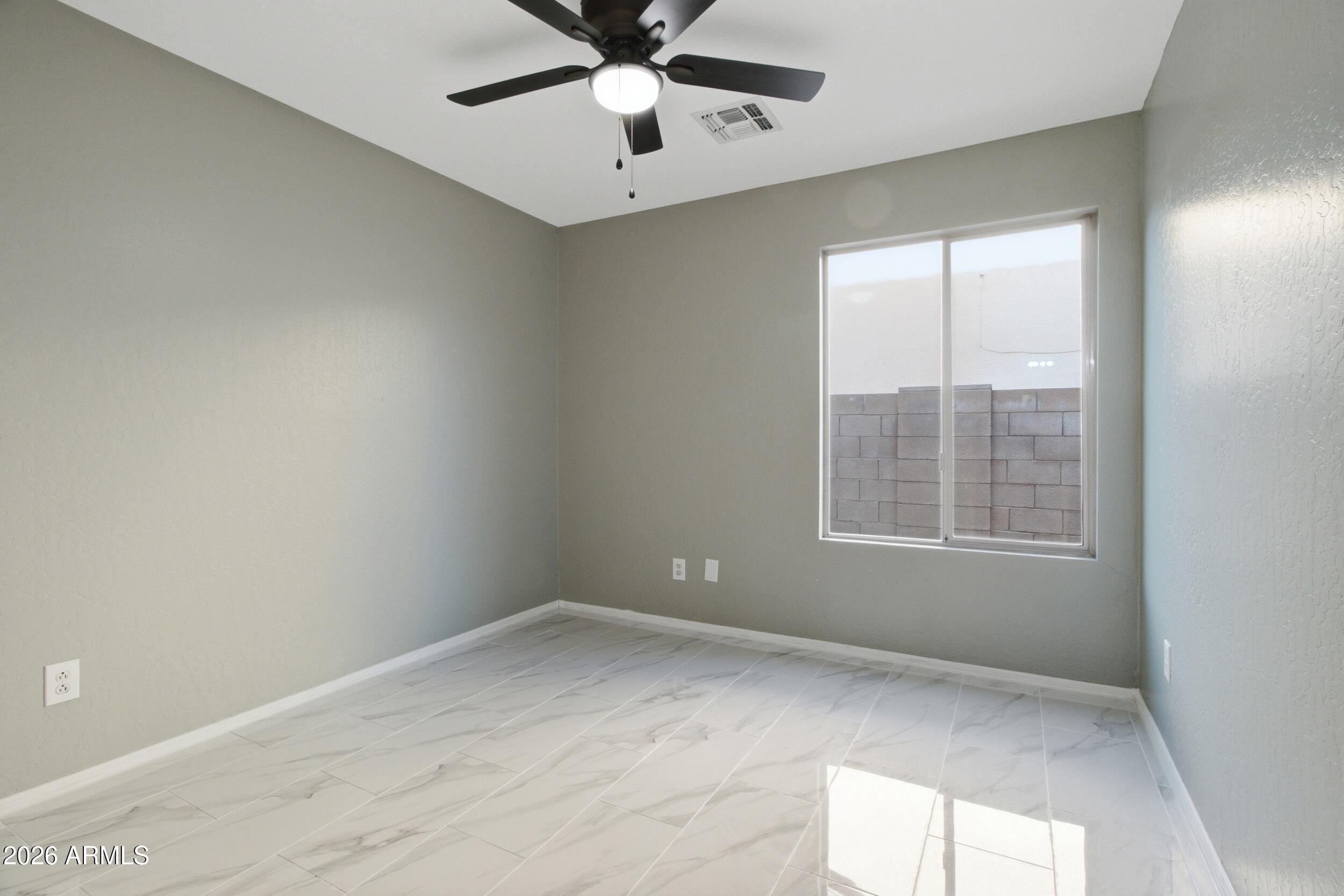 LAVEEN VILLAGE AMD - Residential