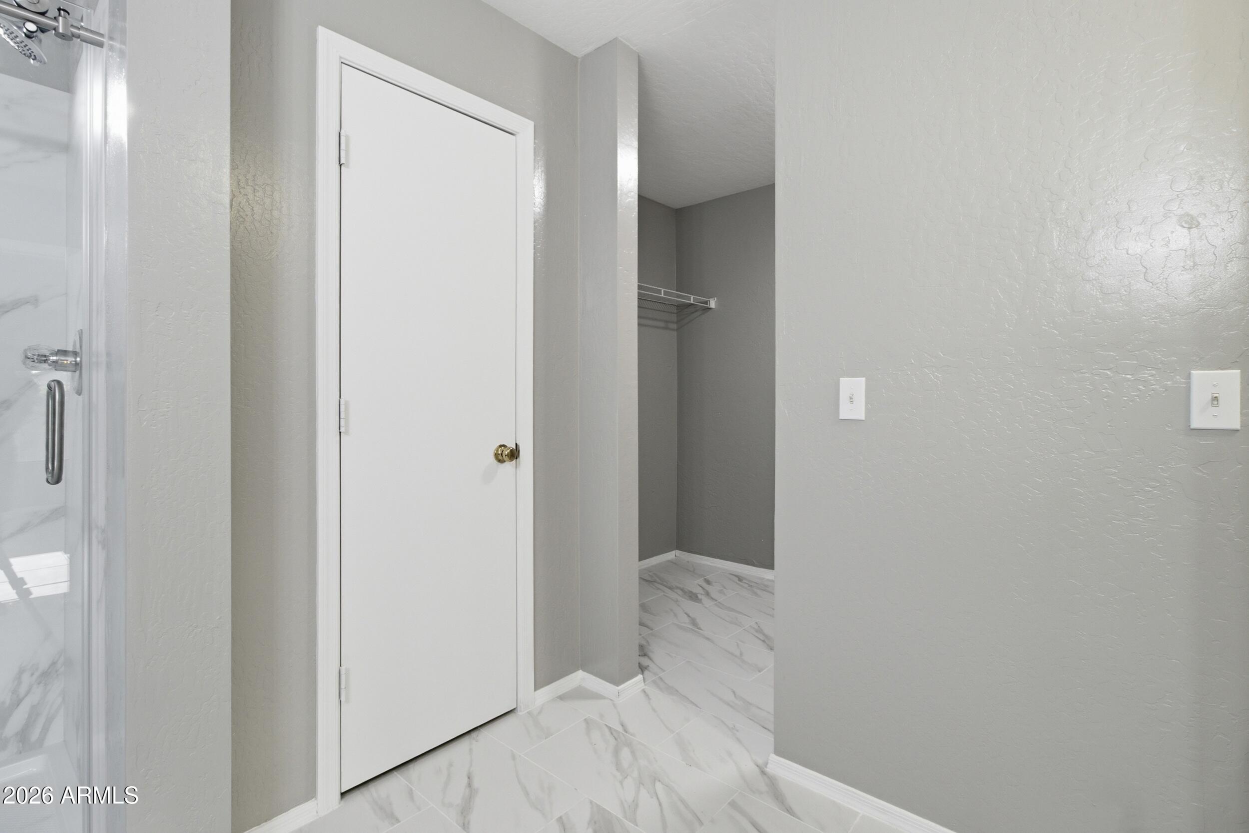 LAVEEN VILLAGE AMD - Residential