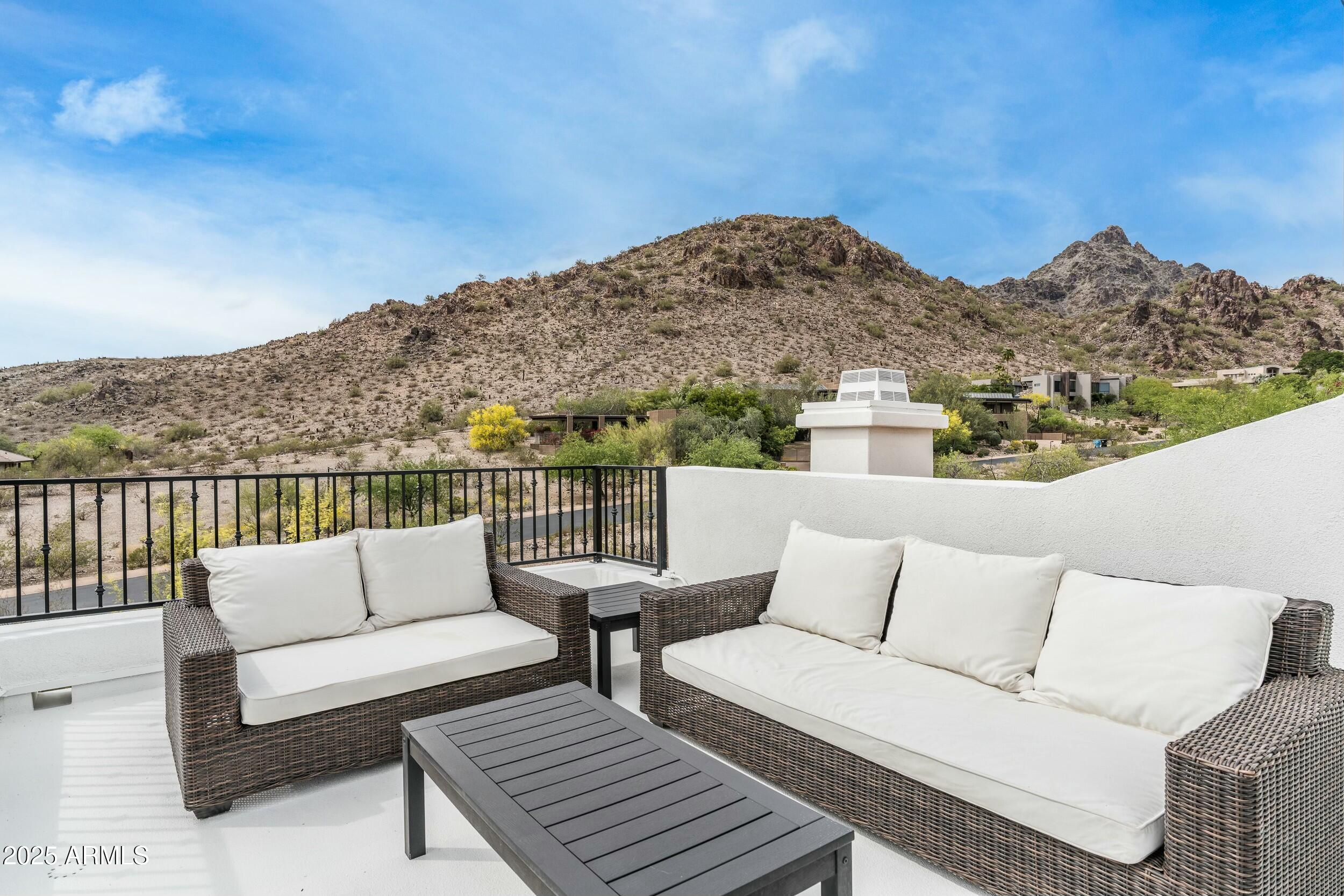 BILTMORE MOUNTAIN ESTATES LOT 1-39 TR A-H J K - Residential