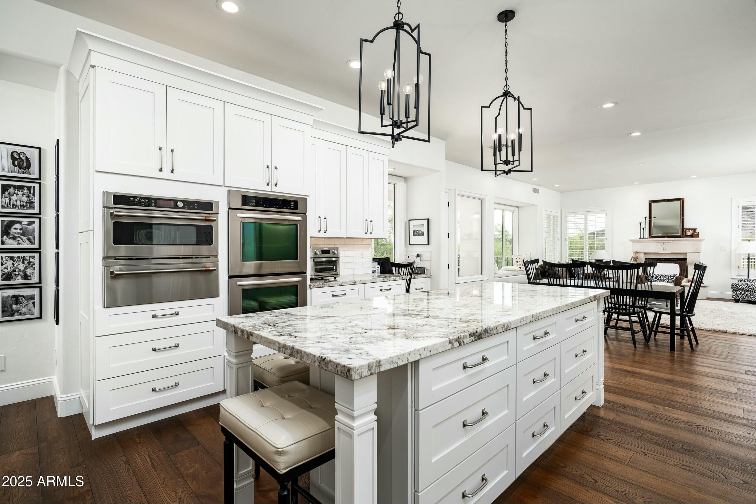 BILTMORE MOUNTAIN ESTATES LOT 1-39 TR A-H J K - Residential