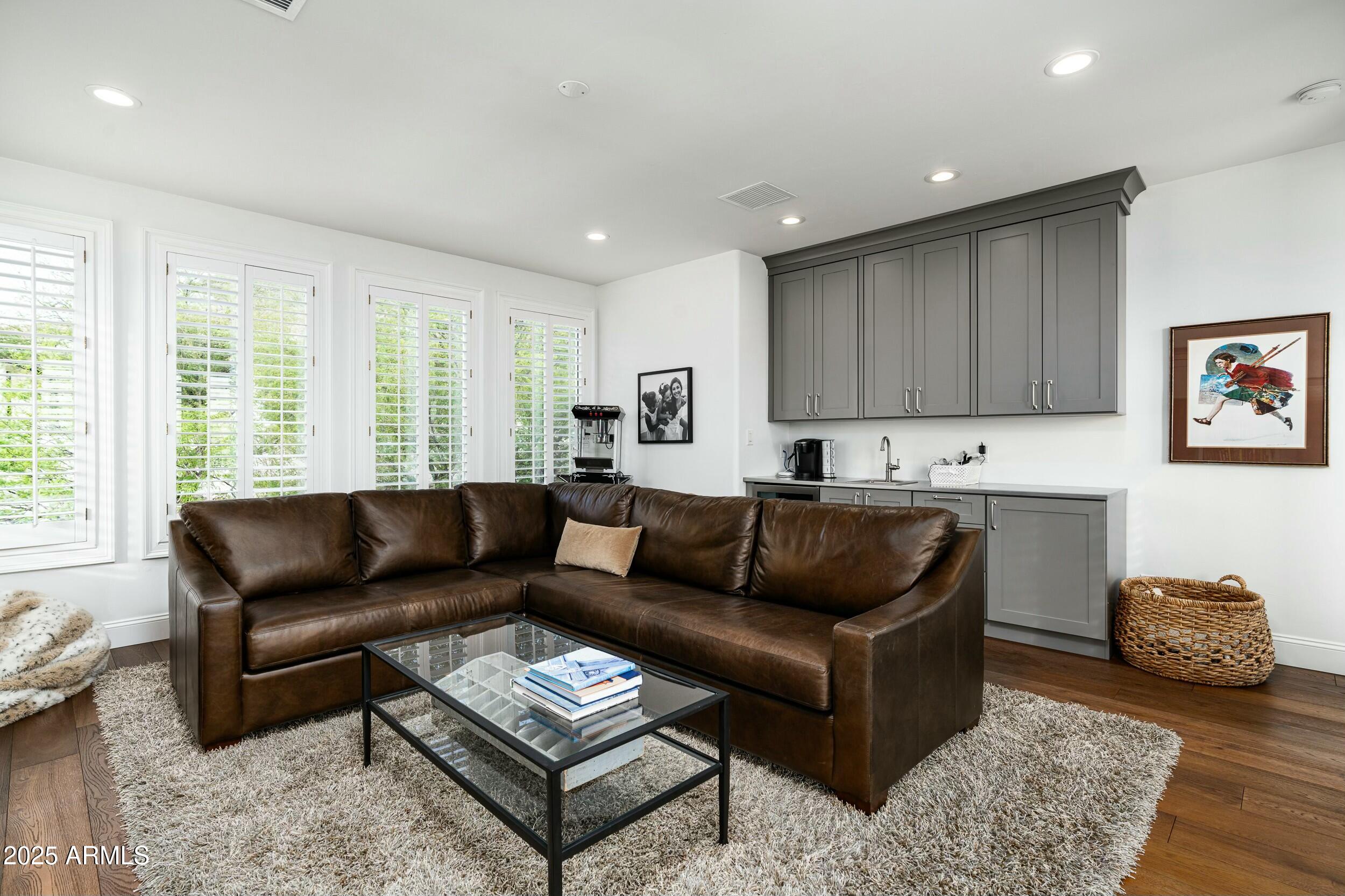 BILTMORE MOUNTAIN ESTATES LOT 1-39 TR A-H J K - Residential