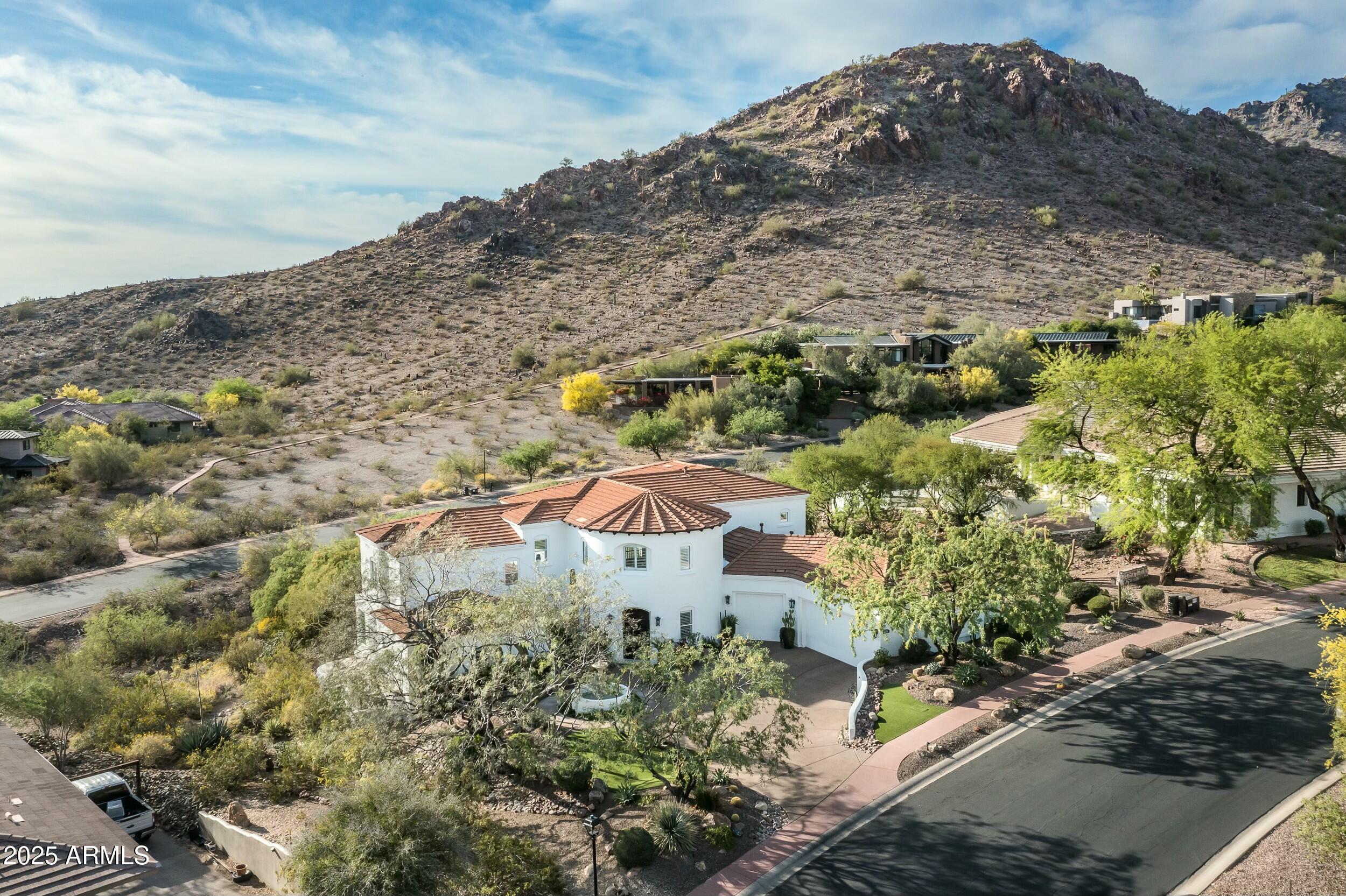 BILTMORE MOUNTAIN ESTATES LOT 1-39 TR A-H J K - Residential