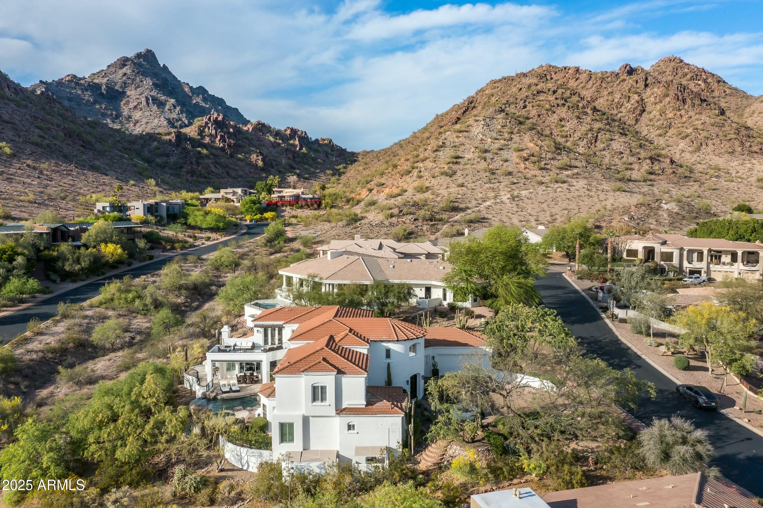 BILTMORE MOUNTAIN ESTATES LOT 1-39 TR A-H J K - Residential