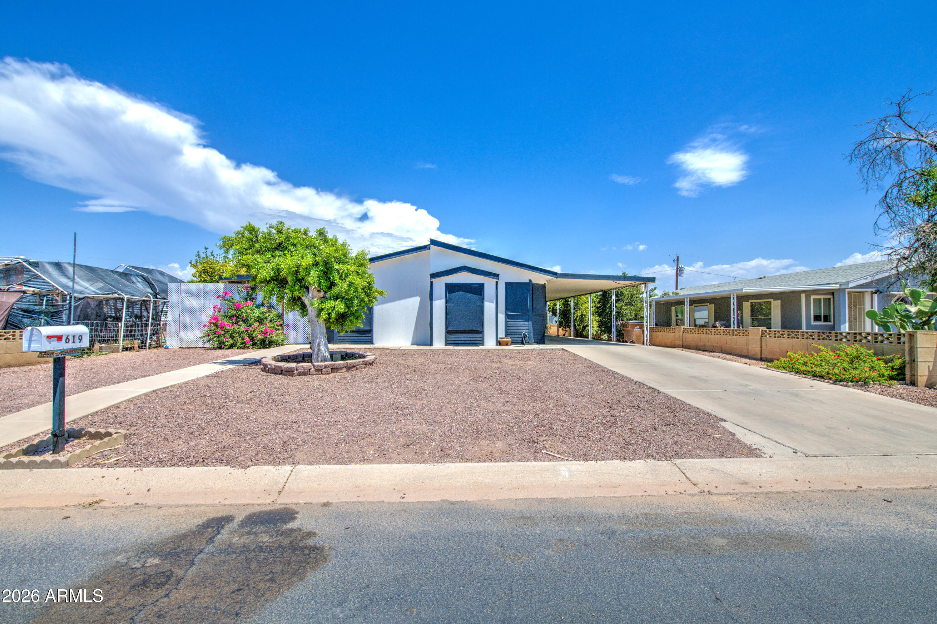 SUPERSTITION COUNTRY UNIT 1 - Residential