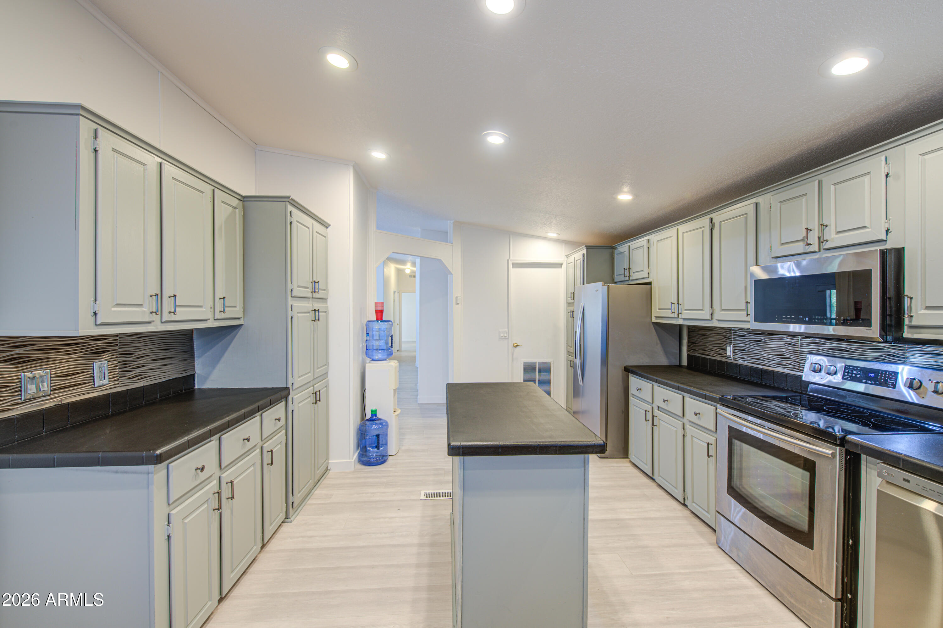 SUPERSTITION COUNTRY UNIT 1 - Residential
