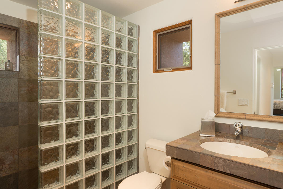 Est at Northslopes - Residential