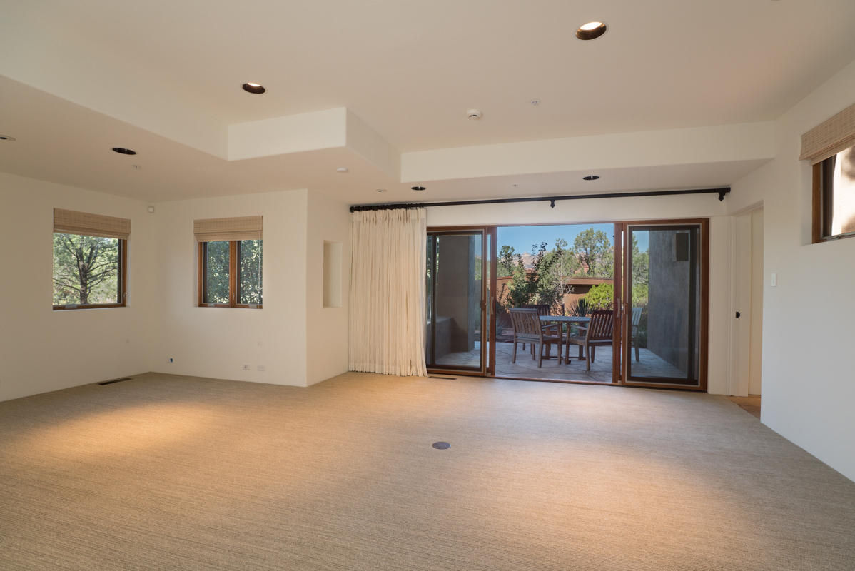 Est at Northslopes - Residential