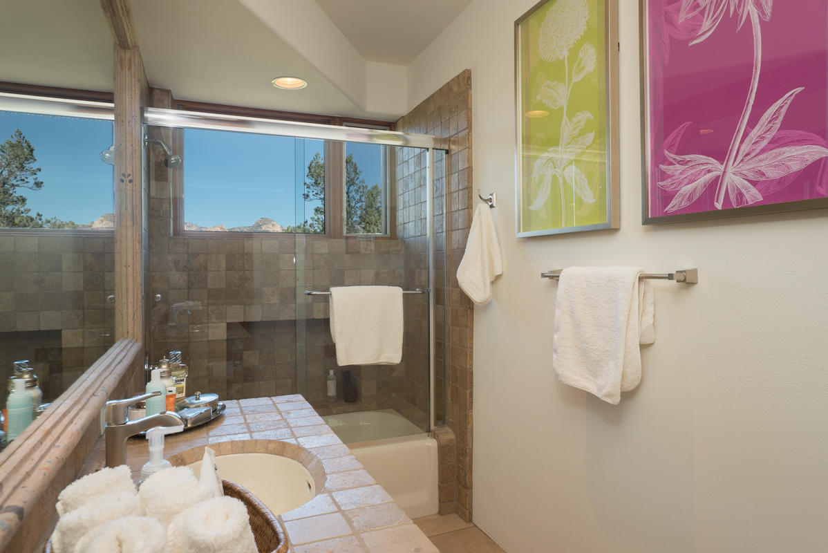 Est at Northslopes - Residential