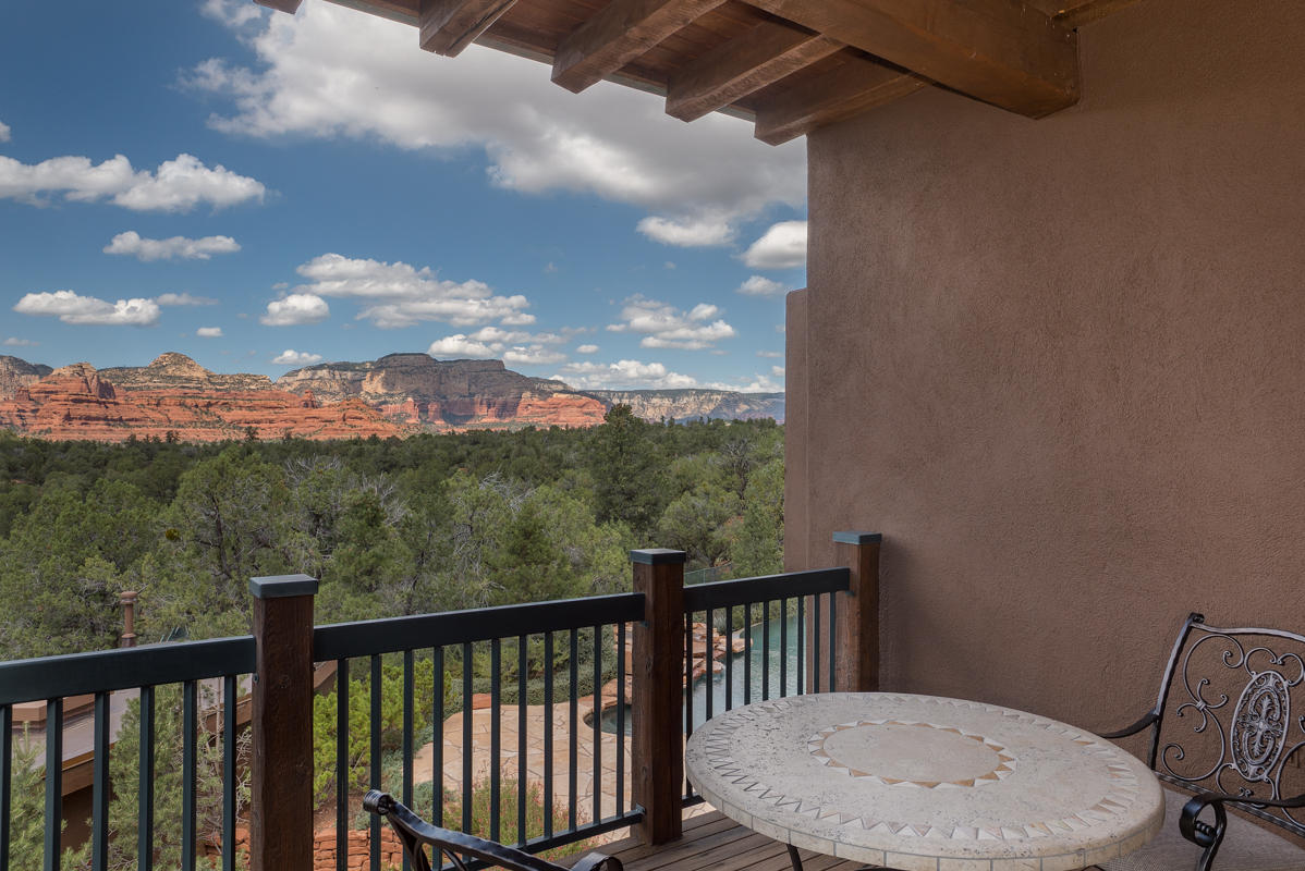 Est at Northslopes - Residential