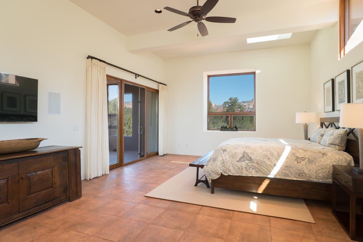 Est at Northslopes - Residential