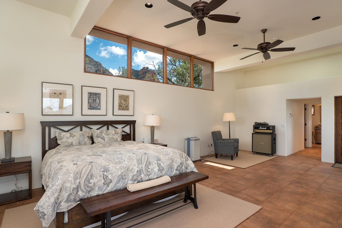 Est at Northslopes - Residential