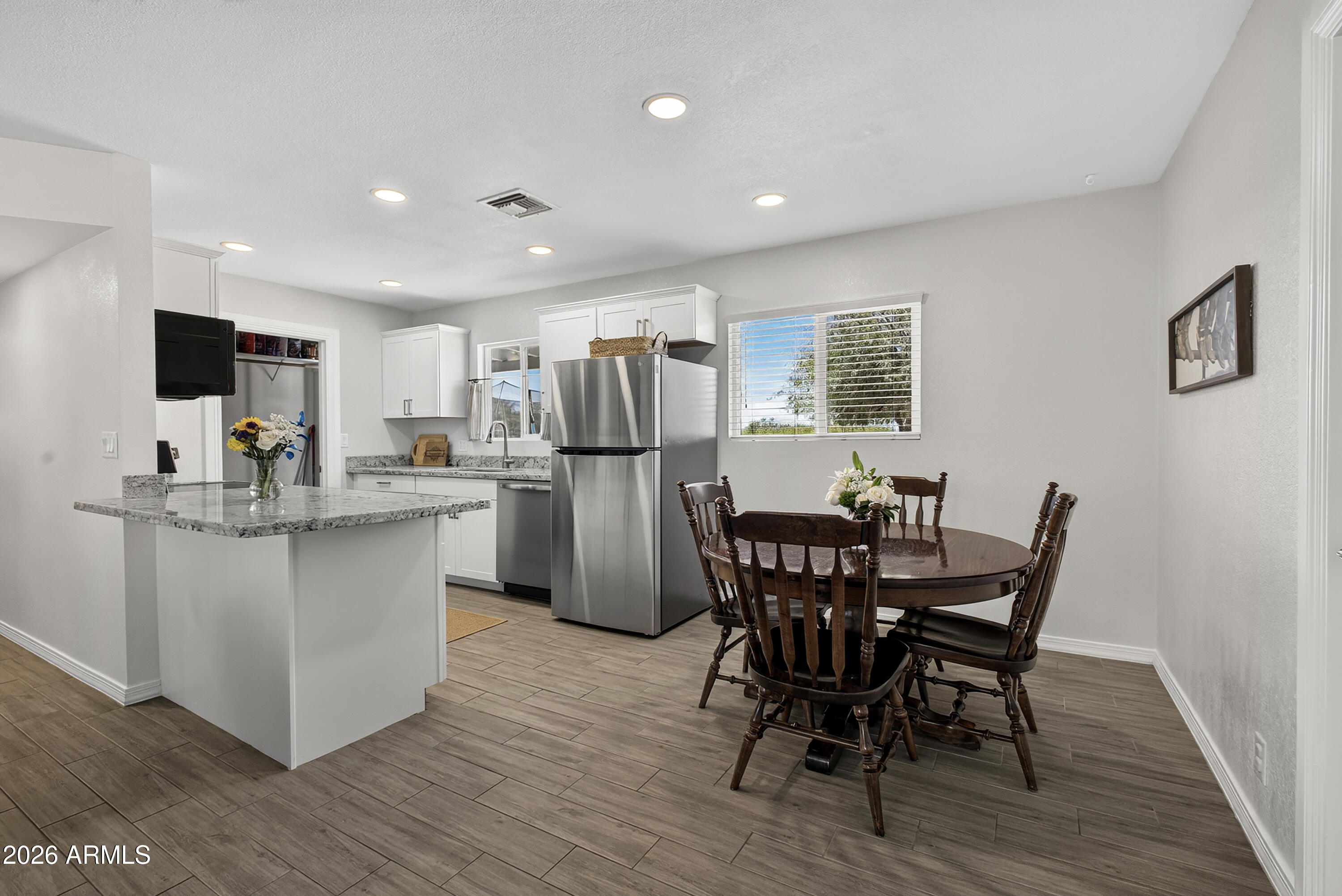 LAKE IN THE DESERT ESTATES - Residential