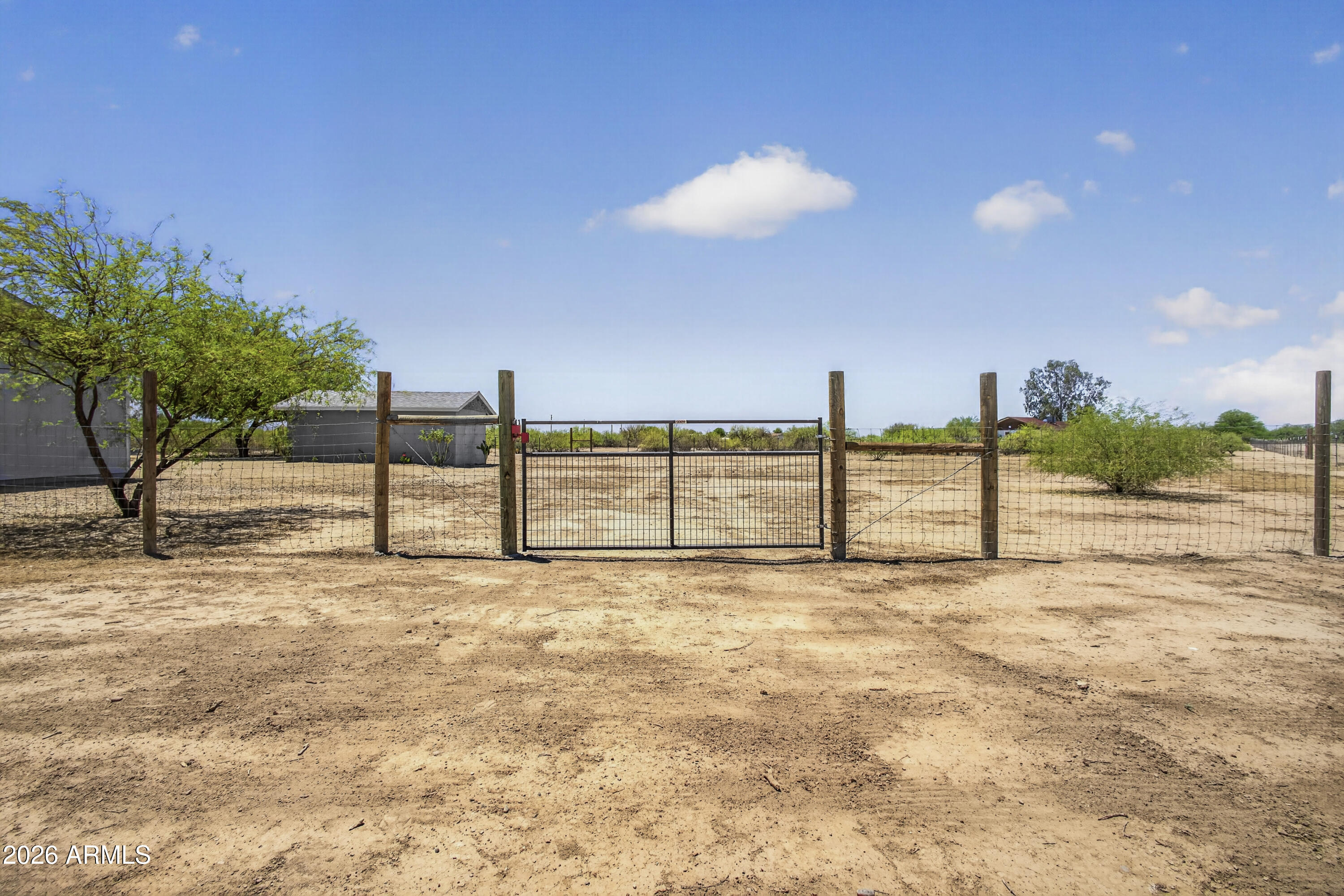 LAKE IN THE DESERT ESTATES - Residential