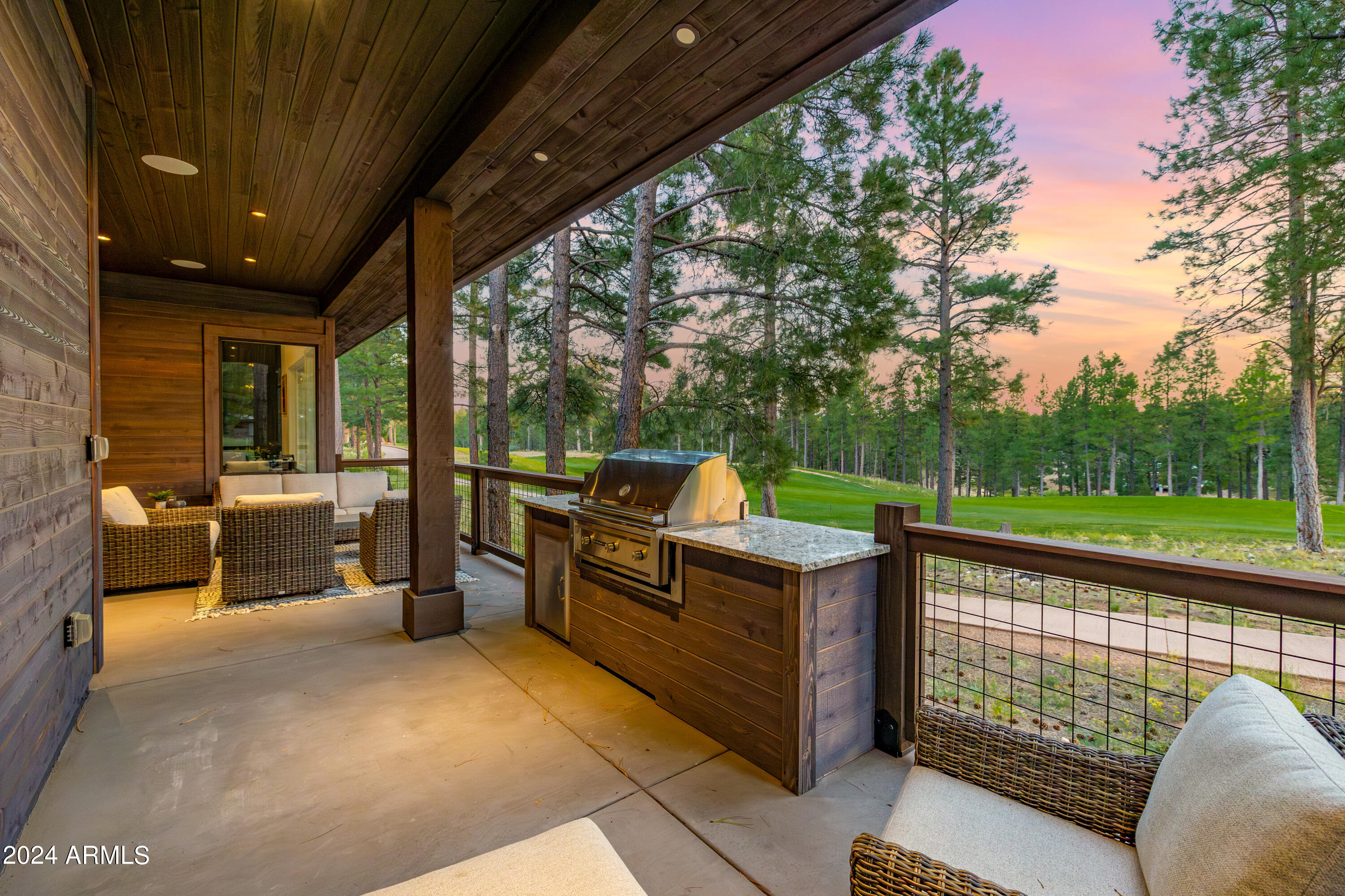 PINE CANYON - Residential